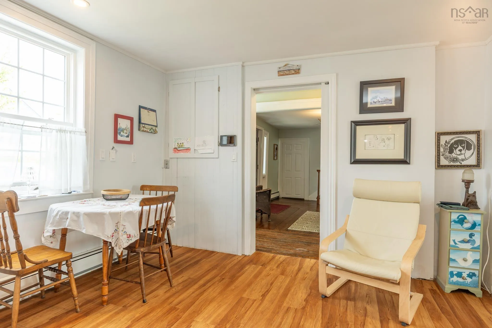 4 Market Street, Yarmouth, NS B5A 4R5, 6 Bedrooms Bedrooms, ,4 BathroomsBathrooms,Residential,For Sale,Market,202521347