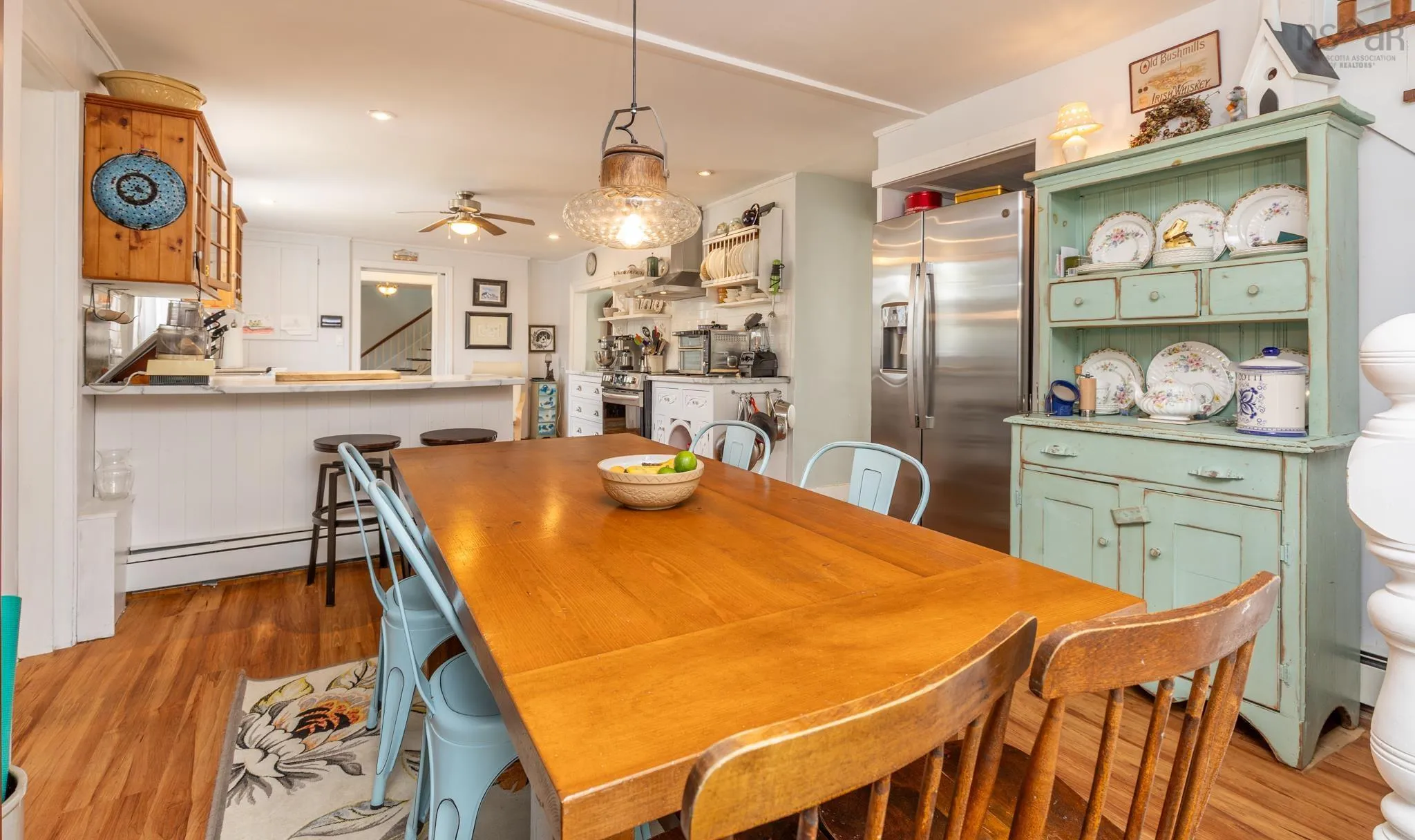 4 Market Street, Yarmouth, NS B5A 4R5, 6 Bedrooms Bedrooms, ,4 BathroomsBathrooms,Residential,For Sale,Market,202521347