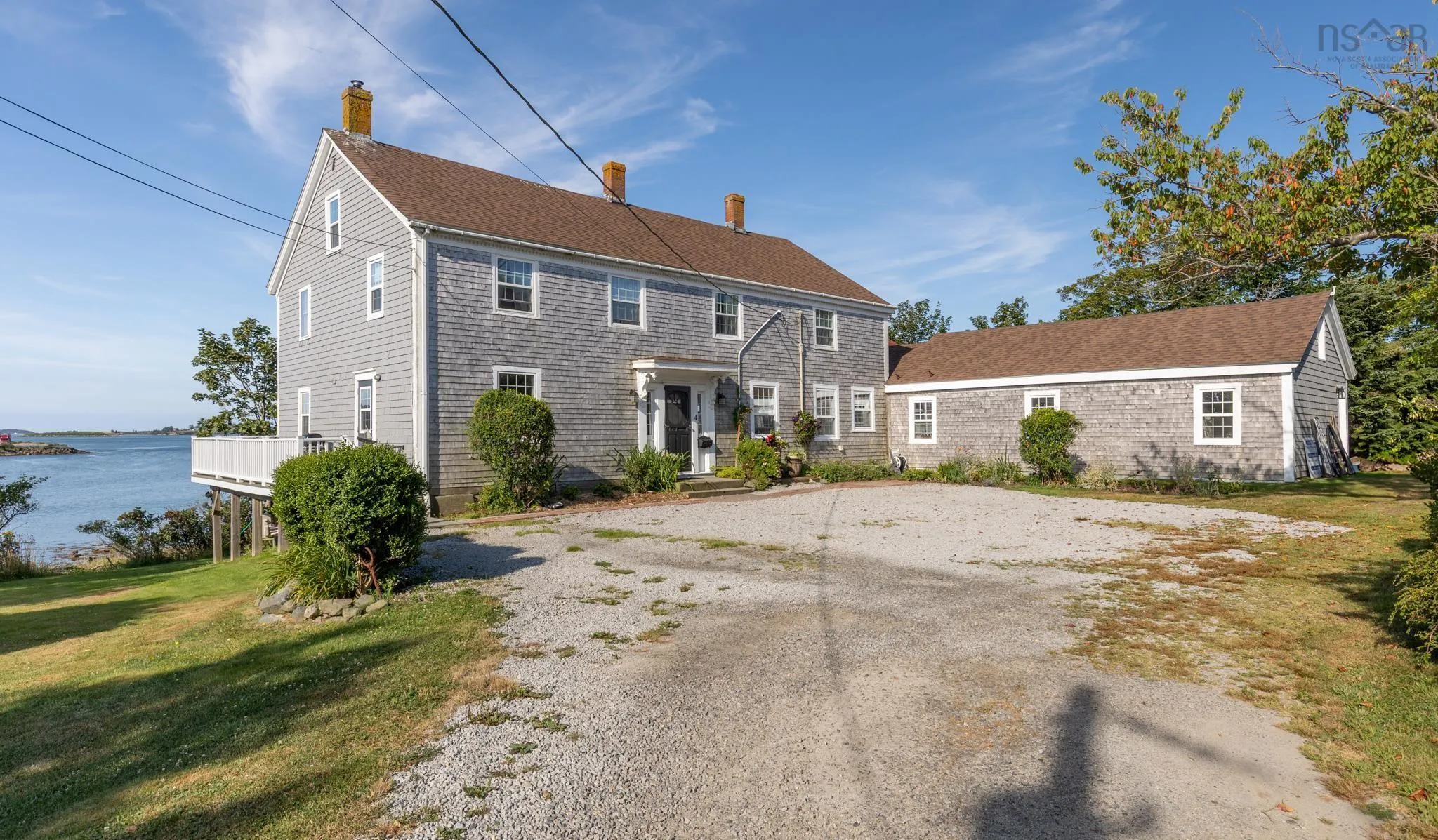 4 Market Street, Yarmouth, NS B5A 4R5, 6 Bedrooms Bedrooms, ,4 BathroomsBathrooms,Residential,For Sale,Market,202521347