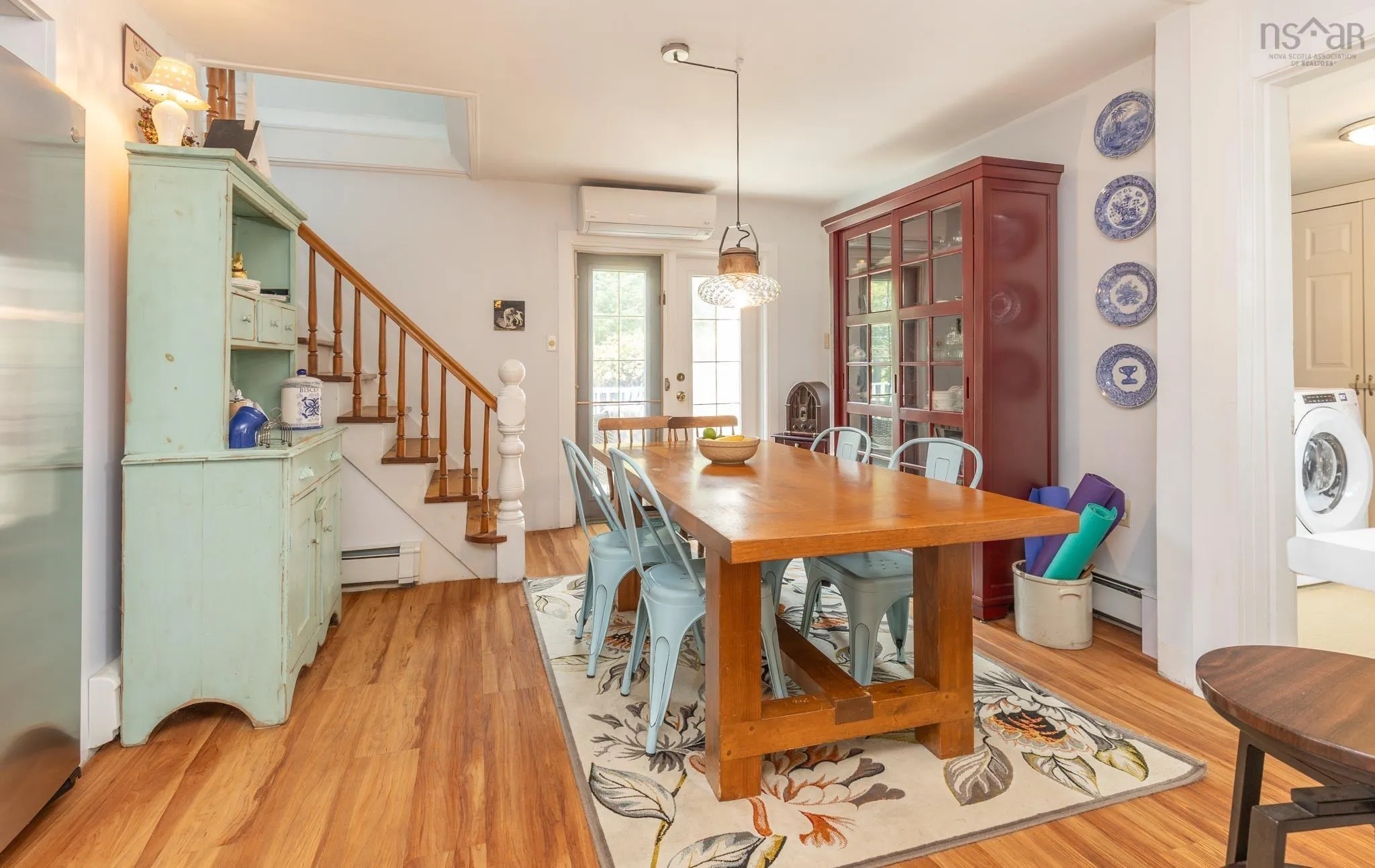 4 Market Street, Yarmouth, NS B5A 4R5, 6 Bedrooms Bedrooms, ,4 BathroomsBathrooms,Residential,For Sale,Market,202521347