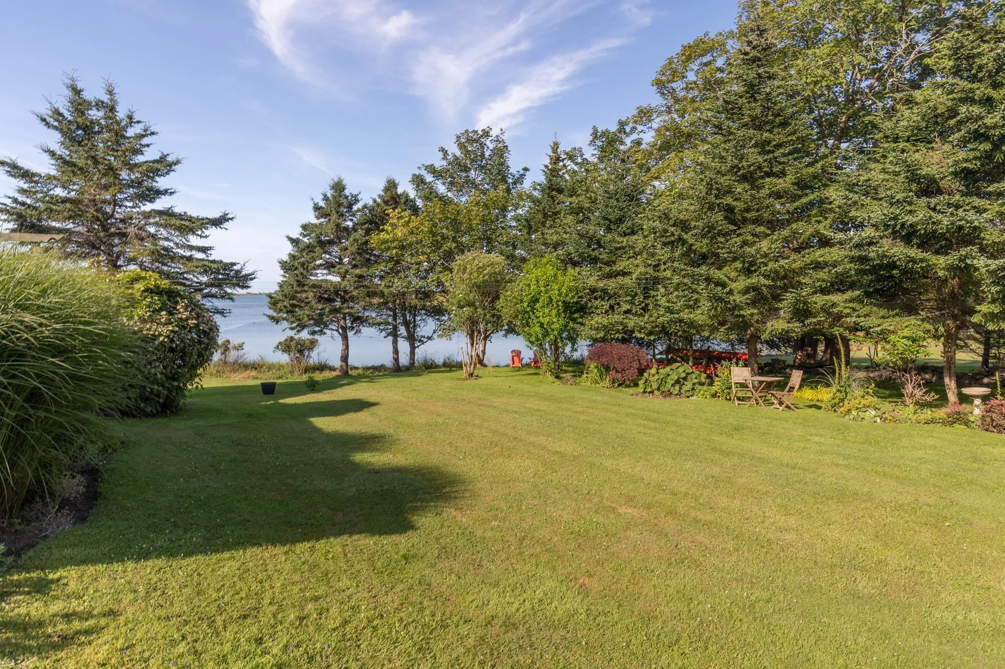 4 Market Street, Yarmouth, NS B5A 4R5, 6 Bedrooms Bedrooms, ,4 BathroomsBathrooms,Residential,For Sale,Market,202521347