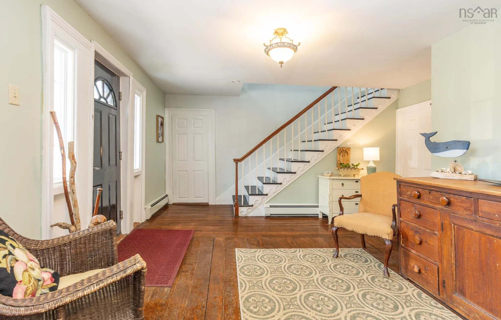 4 Market Street, Yarmouth, NS B5A 4R5, 6 Bedrooms Bedrooms, ,4 BathroomsBathrooms,Residential,For Sale,Market,202521347