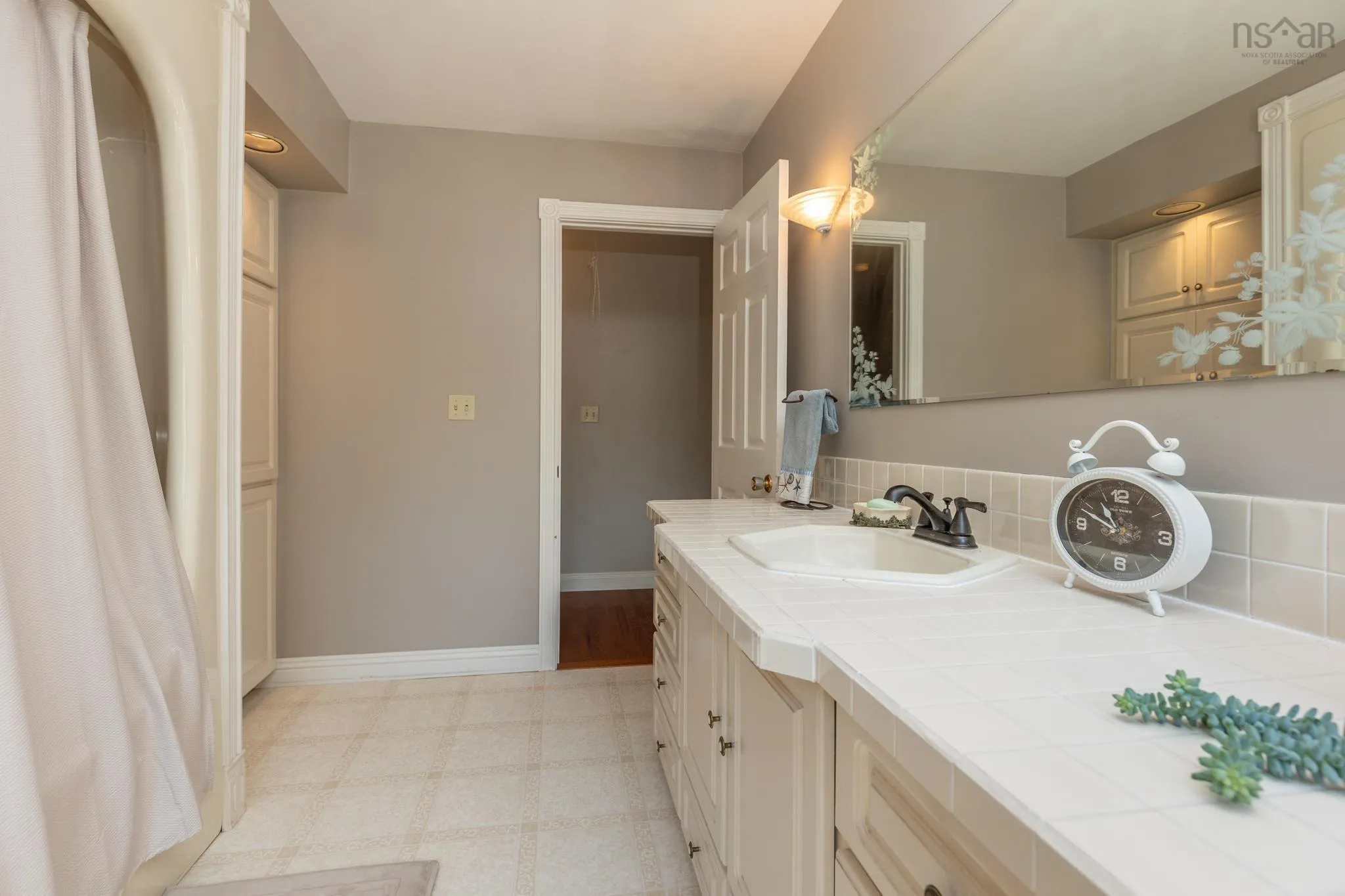 51 Wood Lane, Upper Wedgeport, NS B0W 1B0, 3 Bedrooms Bedrooms, ,3 BathroomsBathrooms,Residential,For Sale,Wood,202519584