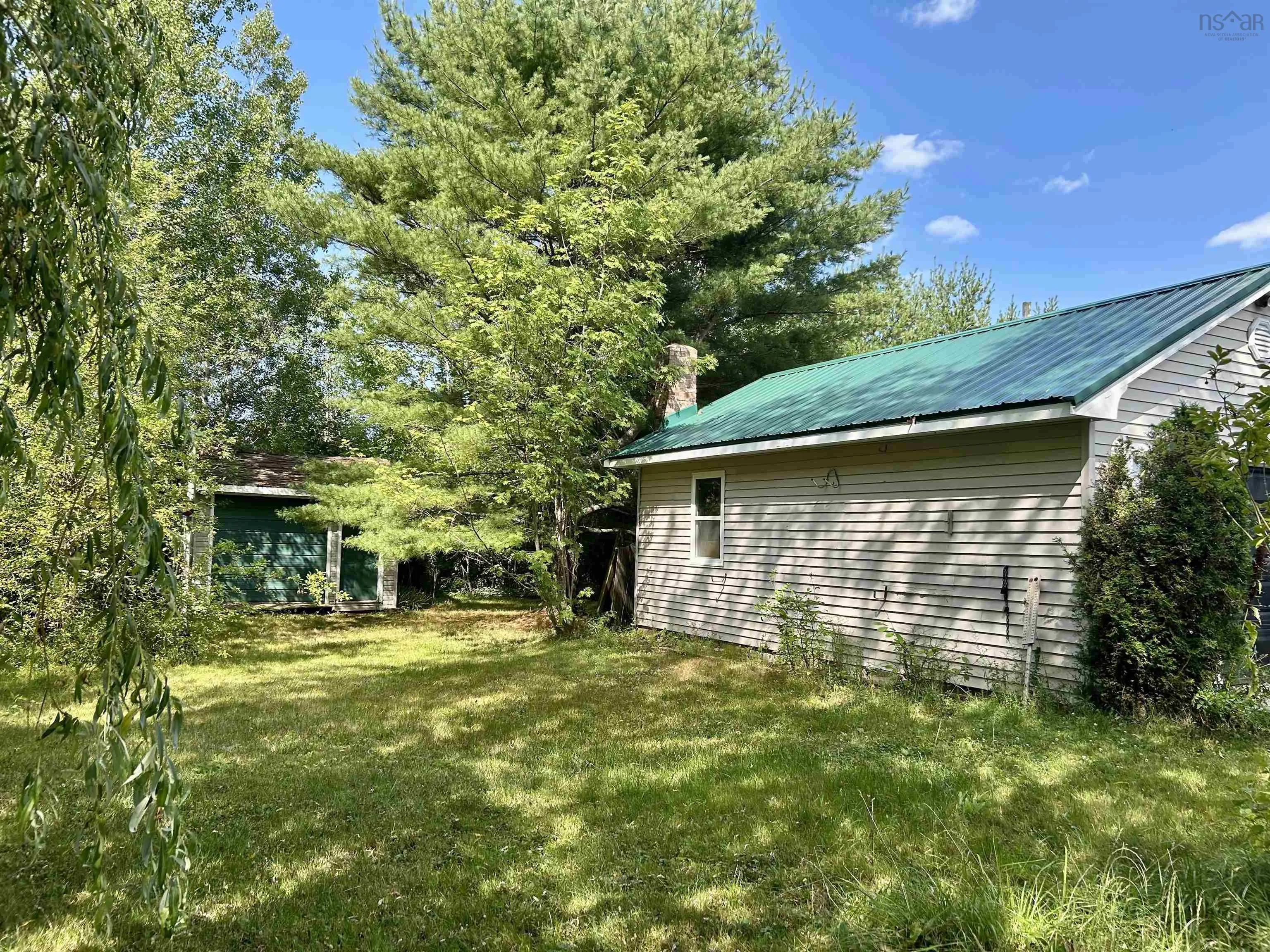 1308 Highway 2 Highway, Lantz Ns B2s 1y8, 3 Bedrooms Bedrooms, ,1 BathroomBathrooms,Residential,For Sale,Highway 2,202509318
