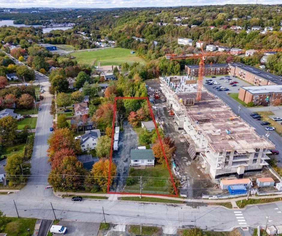 69 Lakecrest Drive, Dartmouth, NS B2X 1V5, ,Commercial Sale,For Sale,Lakecrest,202524556