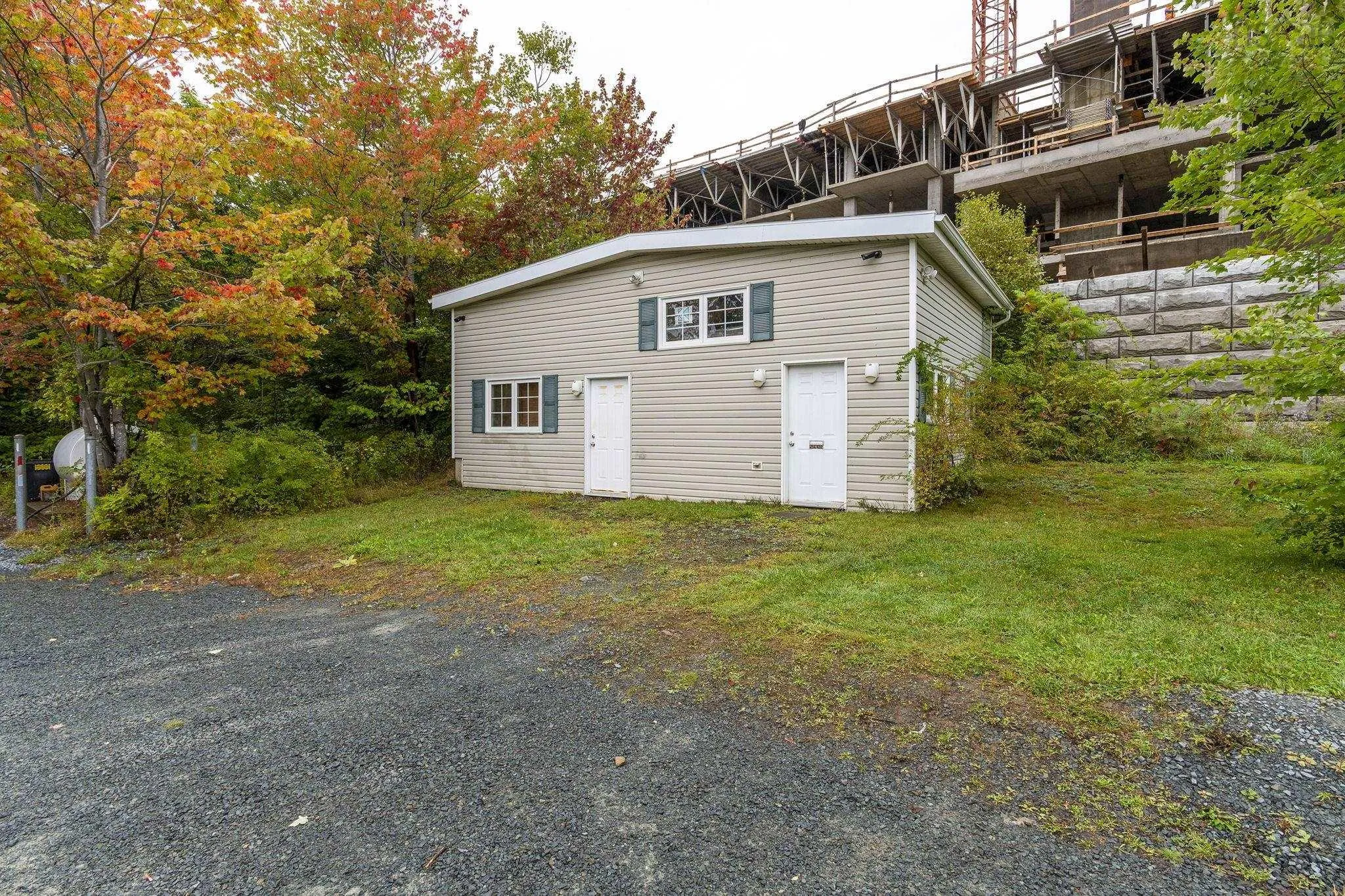69 Lakecrest Drive, Dartmouth, NS B2X 1V5, ,Commercial Sale,For Sale,Lakecrest,202524556