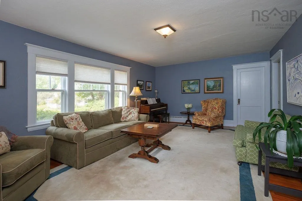 68 School Street, Annapolis Royal, NS B0S 1A0, 3 Bedrooms Bedrooms, ,2 BathroomsBathrooms,Residential,For Sale,School,202522380