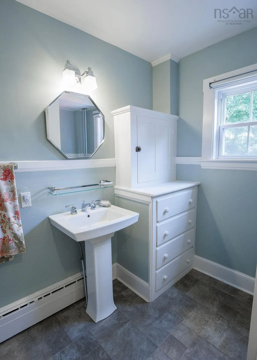 68 School Street, Annapolis Royal, NS B0S 1A0, 3 Bedrooms Bedrooms, ,2 BathroomsBathrooms,Residential,For Sale,School,202522380