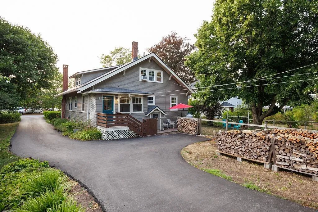 68 School Street, Annapolis Royal, NS B0S 1A0, 3 Bedrooms Bedrooms, ,2 BathroomsBathrooms,Residential,For Sale,School,202522380