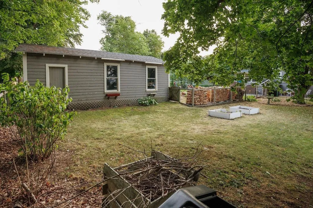 68 School Street, Annapolis Royal, NS B0S 1A0, 3 Bedrooms Bedrooms, ,2 BathroomsBathrooms,Residential,For Sale,School,202522380