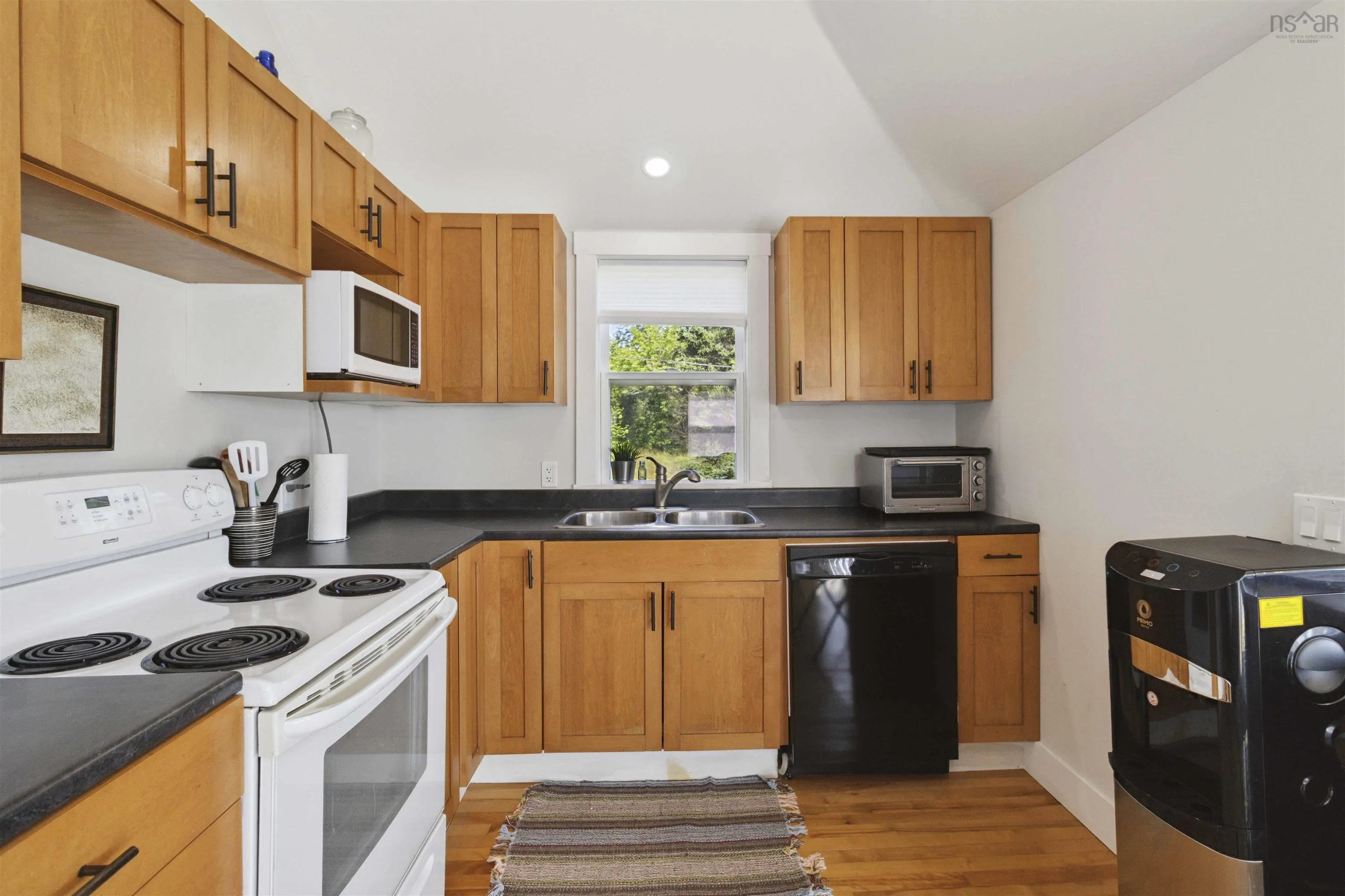 117 Long Cove Road, Port Medway, NS B0J 2T0, 2 Bedrooms Bedrooms, ,1 BathroomBathrooms,Residential,For Sale,Long Cove Road,202518605