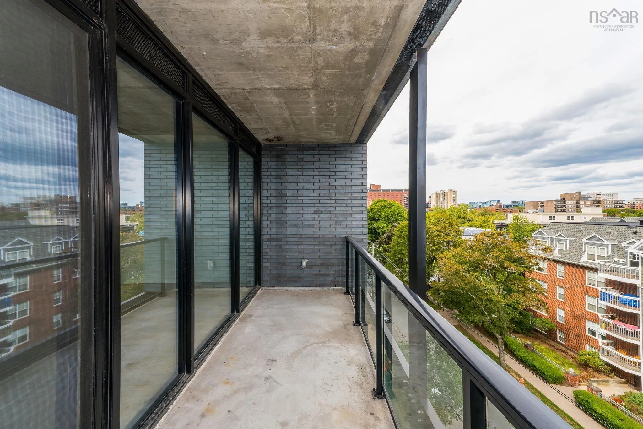 614-1048 Wellington Street, Halifax, NS B3H 2Z8, 2 Bedrooms Bedrooms, ,2 BathroomsBathrooms,Residential,For Sale,Wellington,202523055