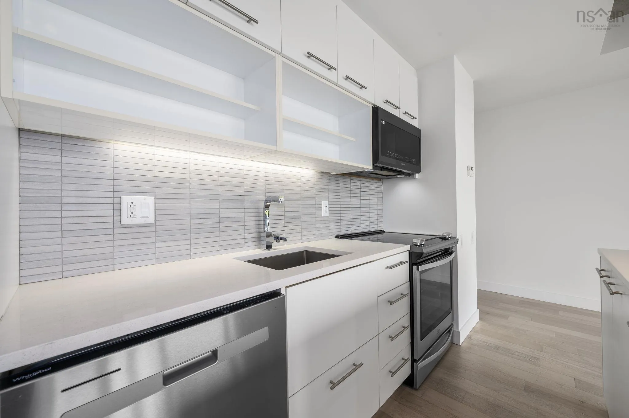 614-1048 Wellington Street, Halifax, NS B3H 2Z8, 2 Bedrooms Bedrooms, ,2 BathroomsBathrooms,Residential,For Sale,Wellington,202523055