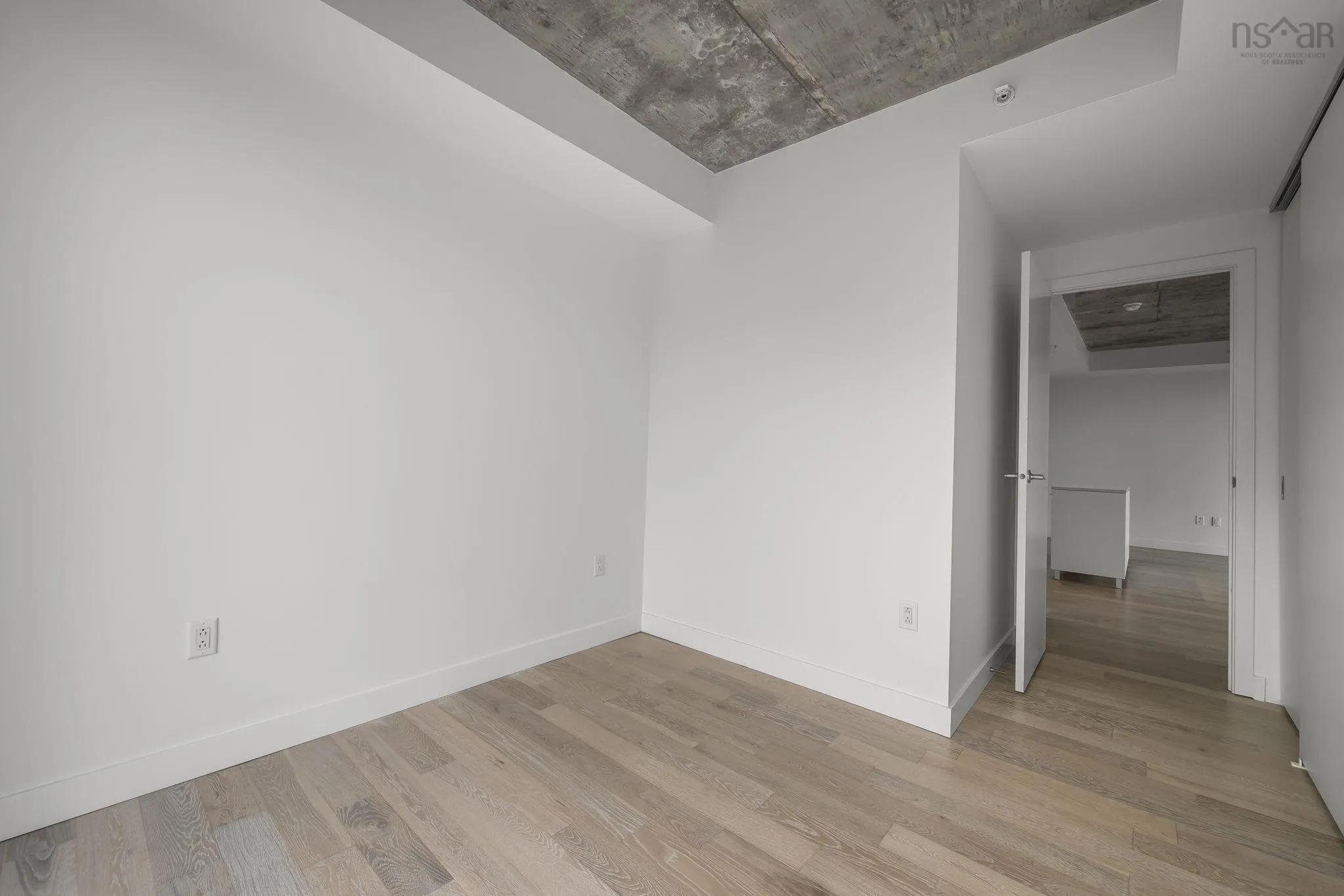 614-1048 Wellington Street, Halifax, NS B3H 2Z8, 2 Bedrooms Bedrooms, ,2 BathroomsBathrooms,Residential,For Sale,Wellington,202523055