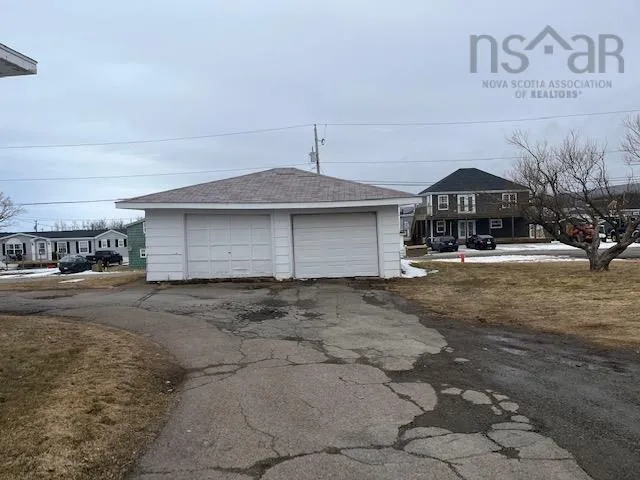 47 Upper Railway Street, Inverness Ns B0e 1n0, 3 Bedrooms Bedrooms, ,4 BathroomsBathrooms,Residential,For Sale,Upper Railway,202504570