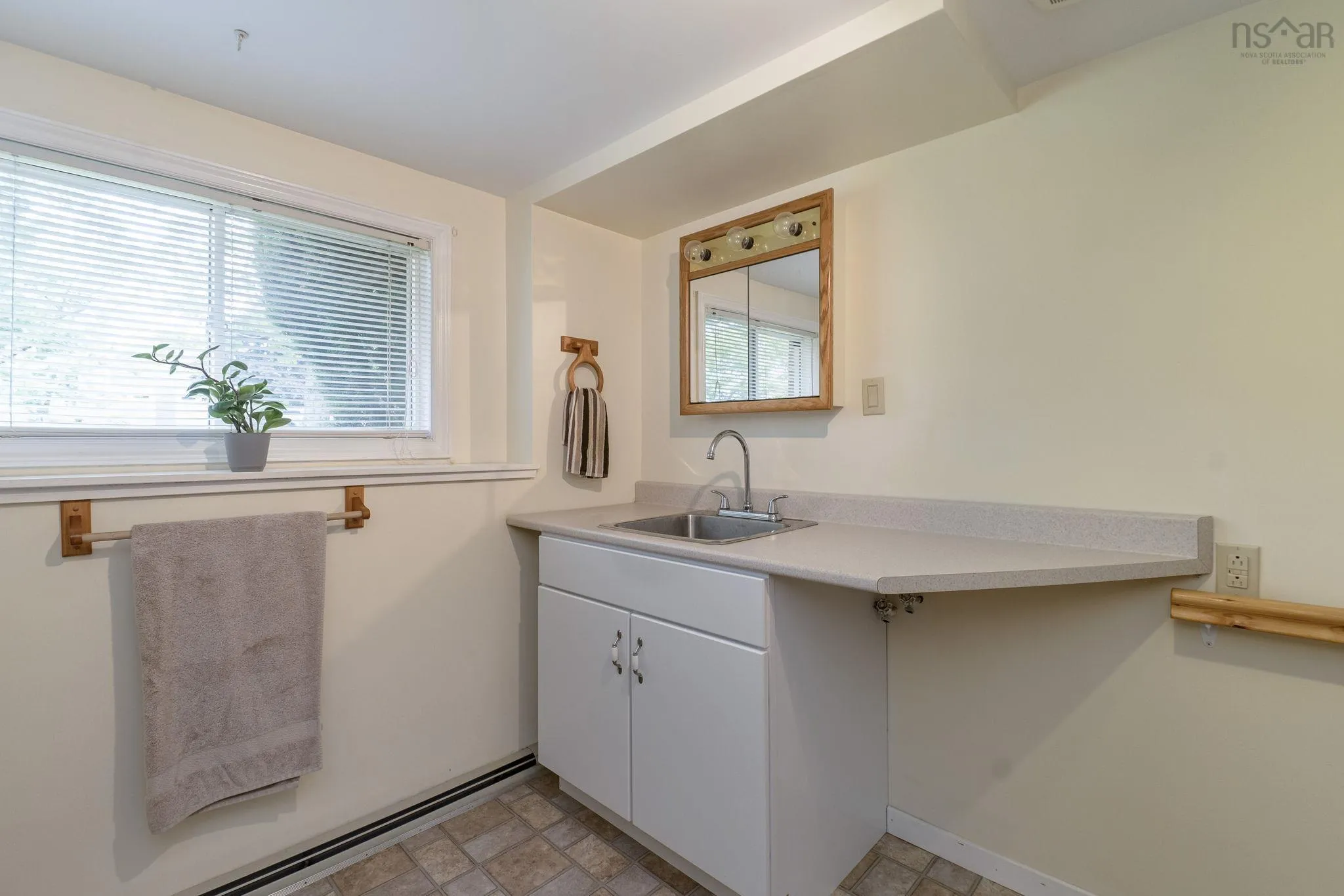 2163 Highway 2, Milford, NS B0N 1Y0, 3 Bedrooms Bedrooms, ,3 BathroomsBathrooms,Residential,For Sale,Highway 2,202517475