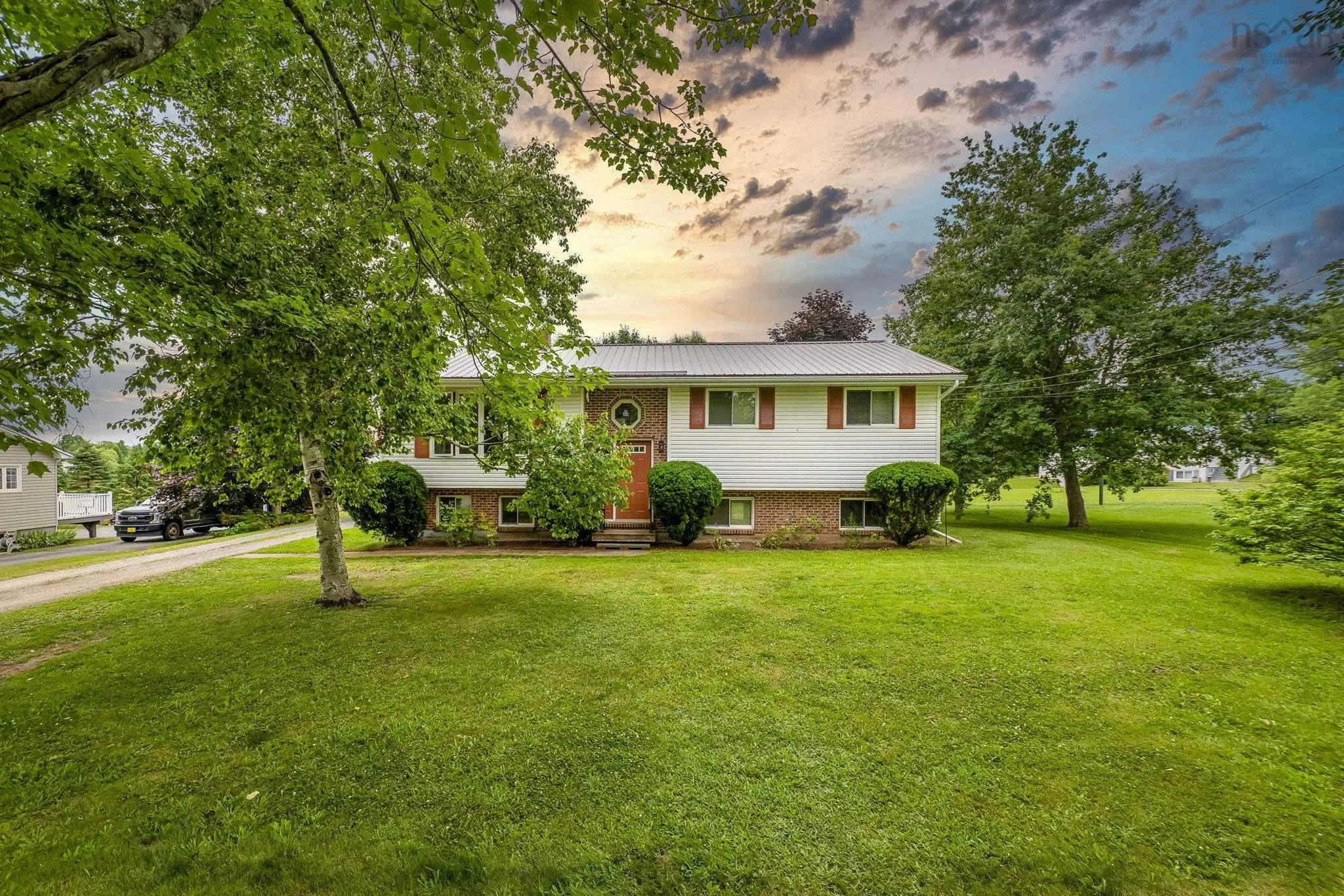 2163 Highway 2, Milford, NS B0N 1Y0, 3 Bedrooms Bedrooms, ,3 BathroomsBathrooms,Residential,For Sale,Highway 2,202517475