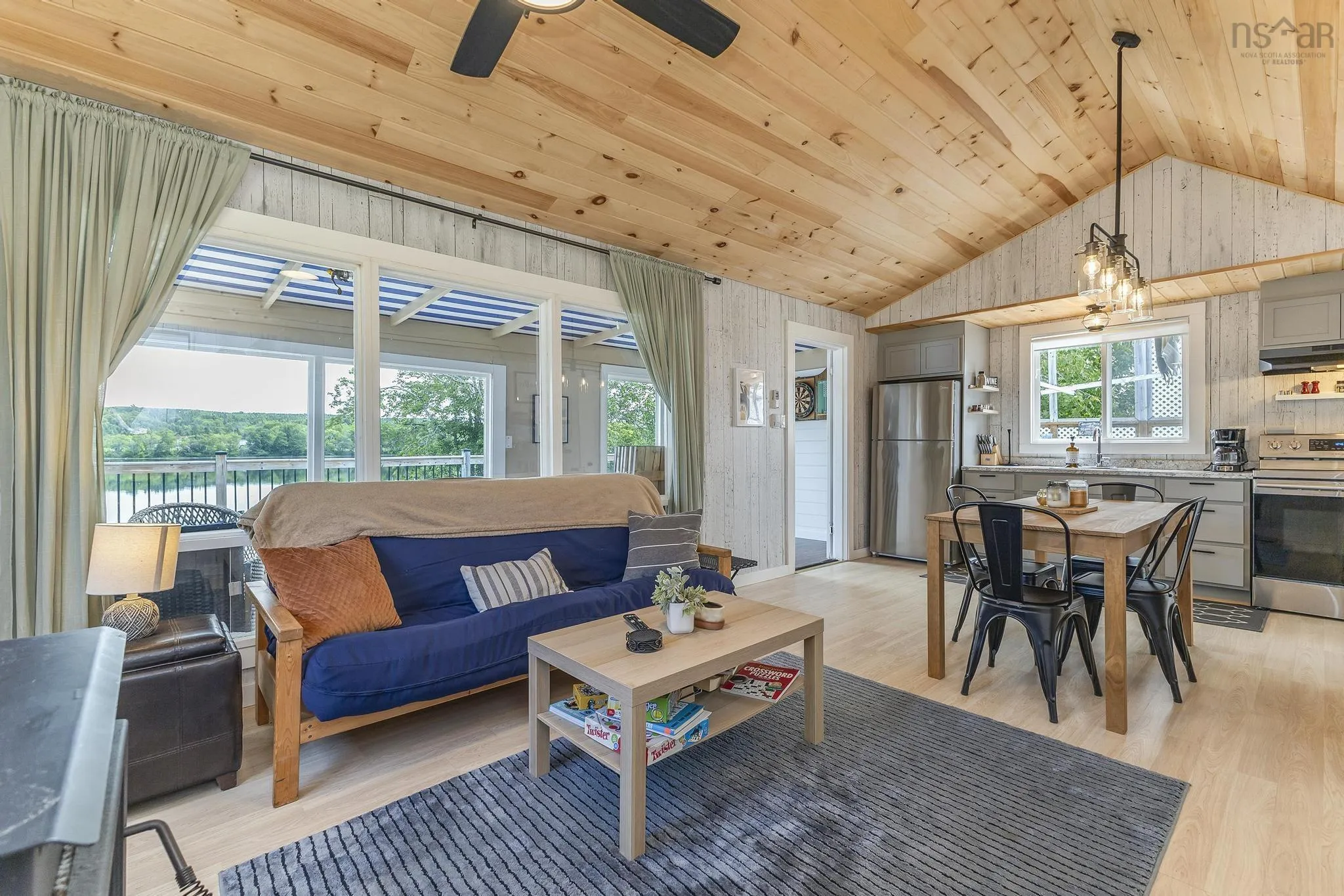 18 Fenwick Rd, Eden Lake, NS B2H 5C7, 2 Bedrooms Bedrooms, ,1 BathroomBathrooms,Residential,For Sale,Fenwick Rd,202517553