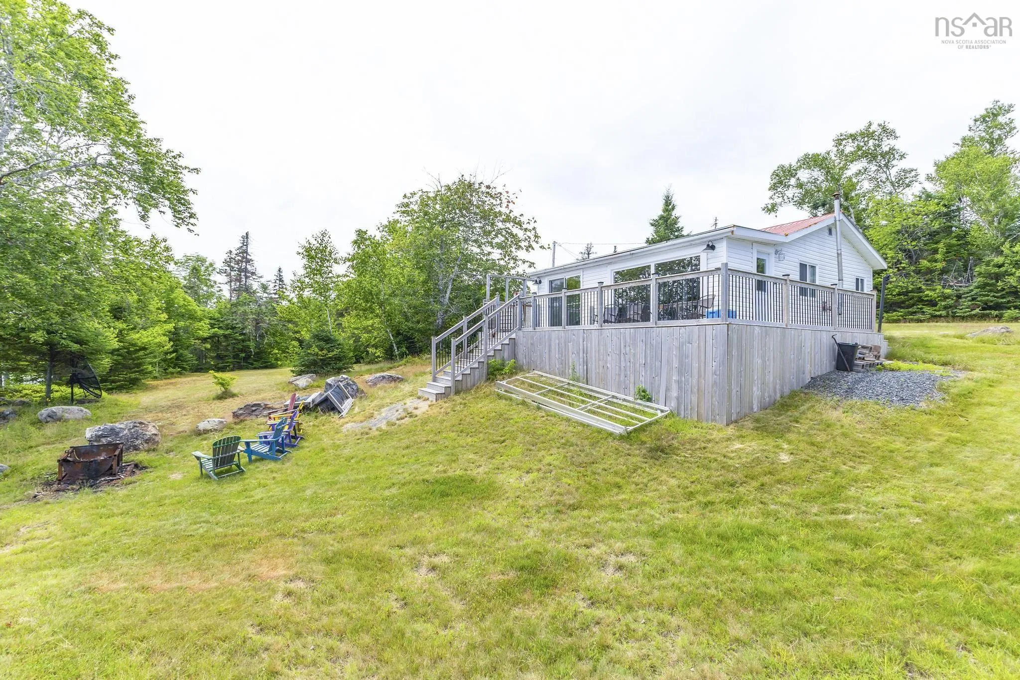 18 Fenwick Rd, Eden Lake, NS B2H 5C7, 2 Bedrooms Bedrooms, ,1 BathroomBathrooms,Residential,For Sale,Fenwick Rd,202517553