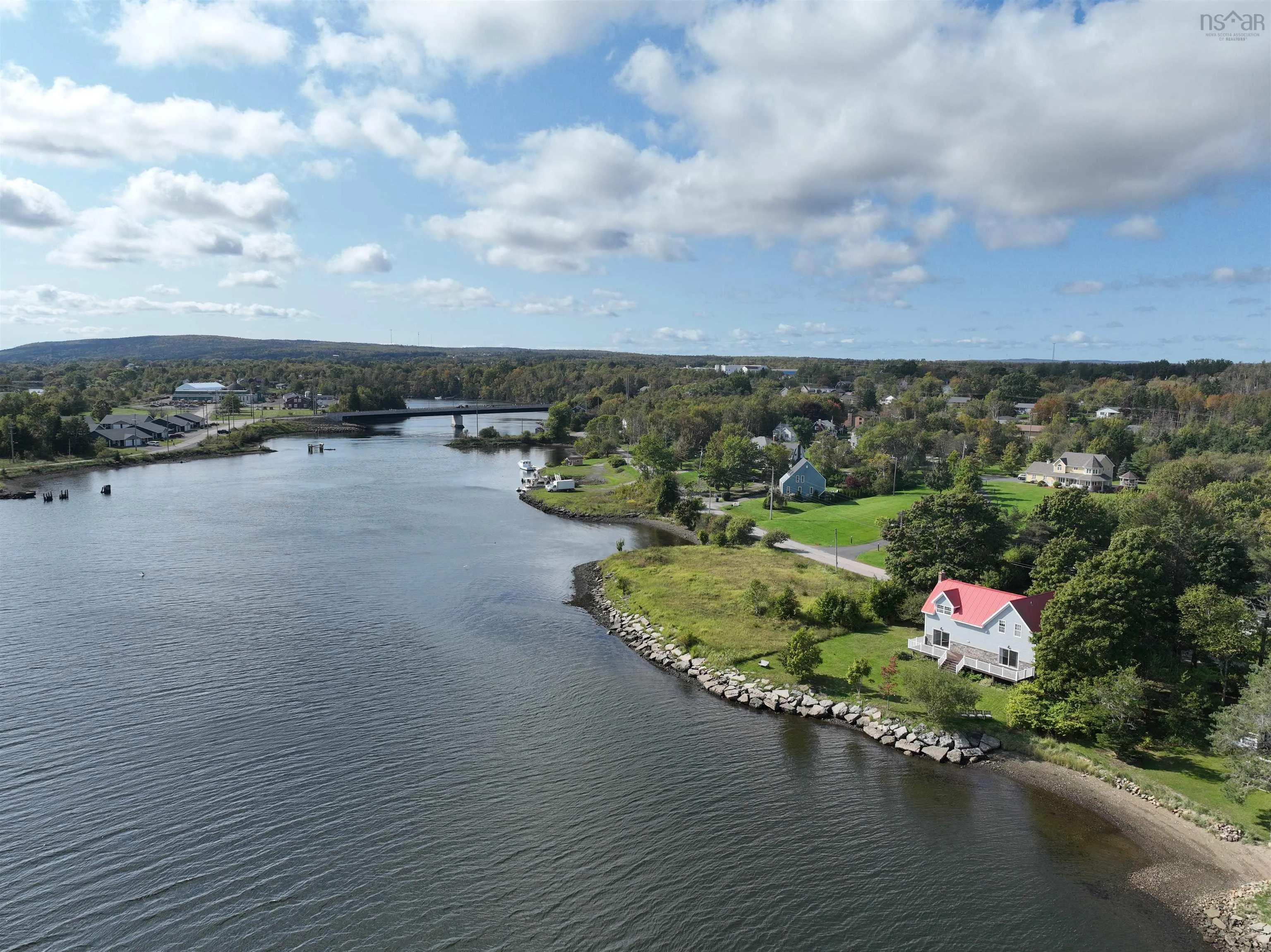 134 Sunrise Drive, Westmount Ns B1k 2n3, 3 Bedrooms Bedrooms, ,2 BathroomsBathrooms,Residential,For Sale,Sunrise,202505308