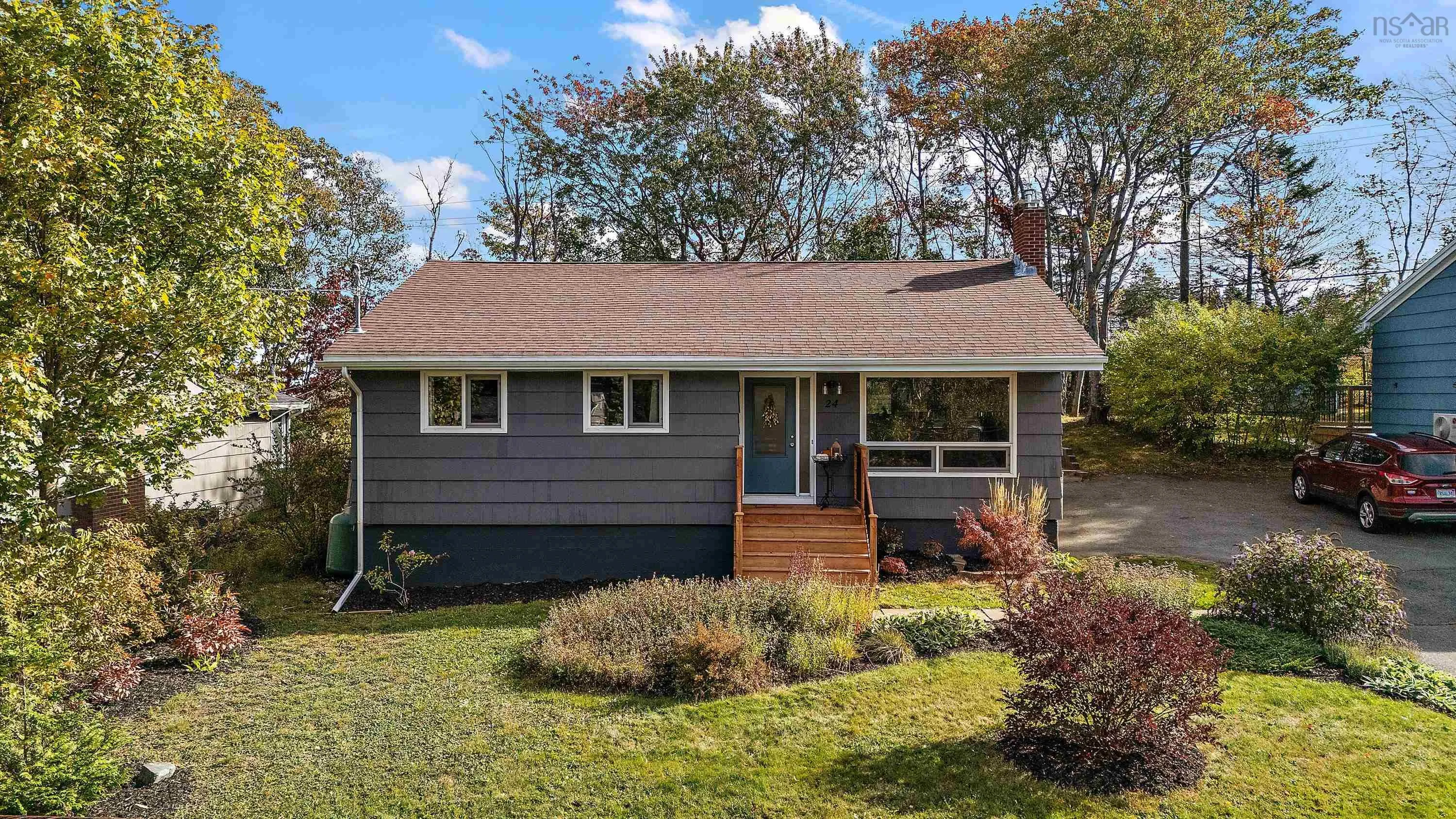 24 Canary Crescent, Halifax, NS B3M 1R1, 3 Bedrooms Bedrooms, ,2 BathroomsBathrooms,Residential,For Sale,Canary,202525505