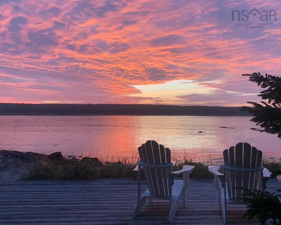 60 River Road, Port Lhebert, NS B0T 1V0, 5 Bedrooms Bedrooms, ,2 BathroomsBathrooms,Residential,For Sale,River,202520269