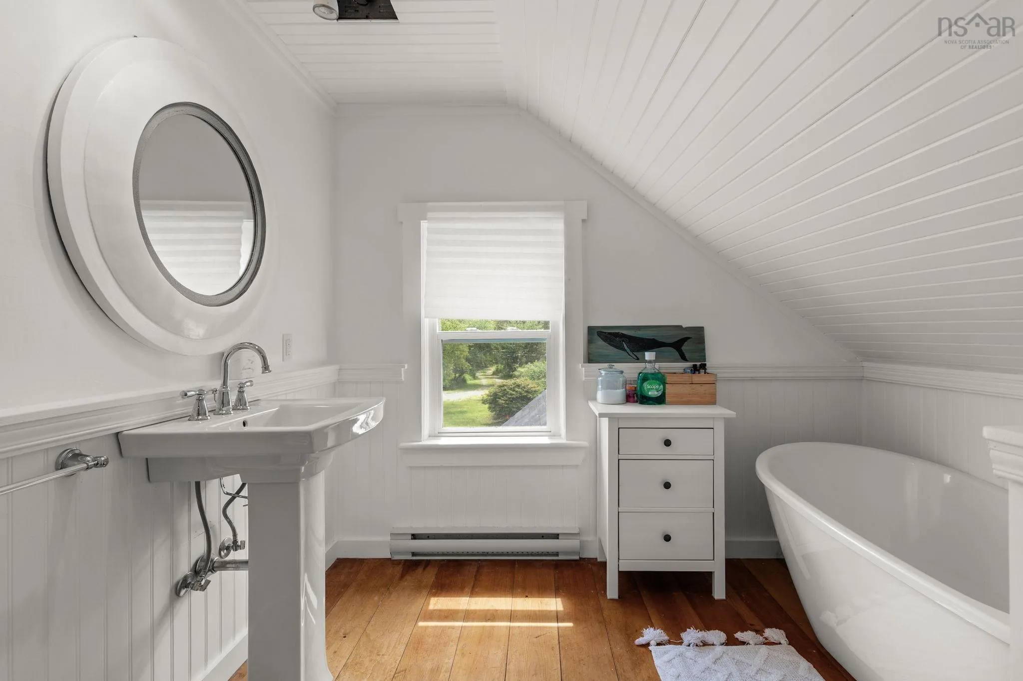 60 River Road, Port Lhebert, NS B0T 1V0, 5 Bedrooms Bedrooms, ,2 BathroomsBathrooms,Residential,For Sale,River,202520269