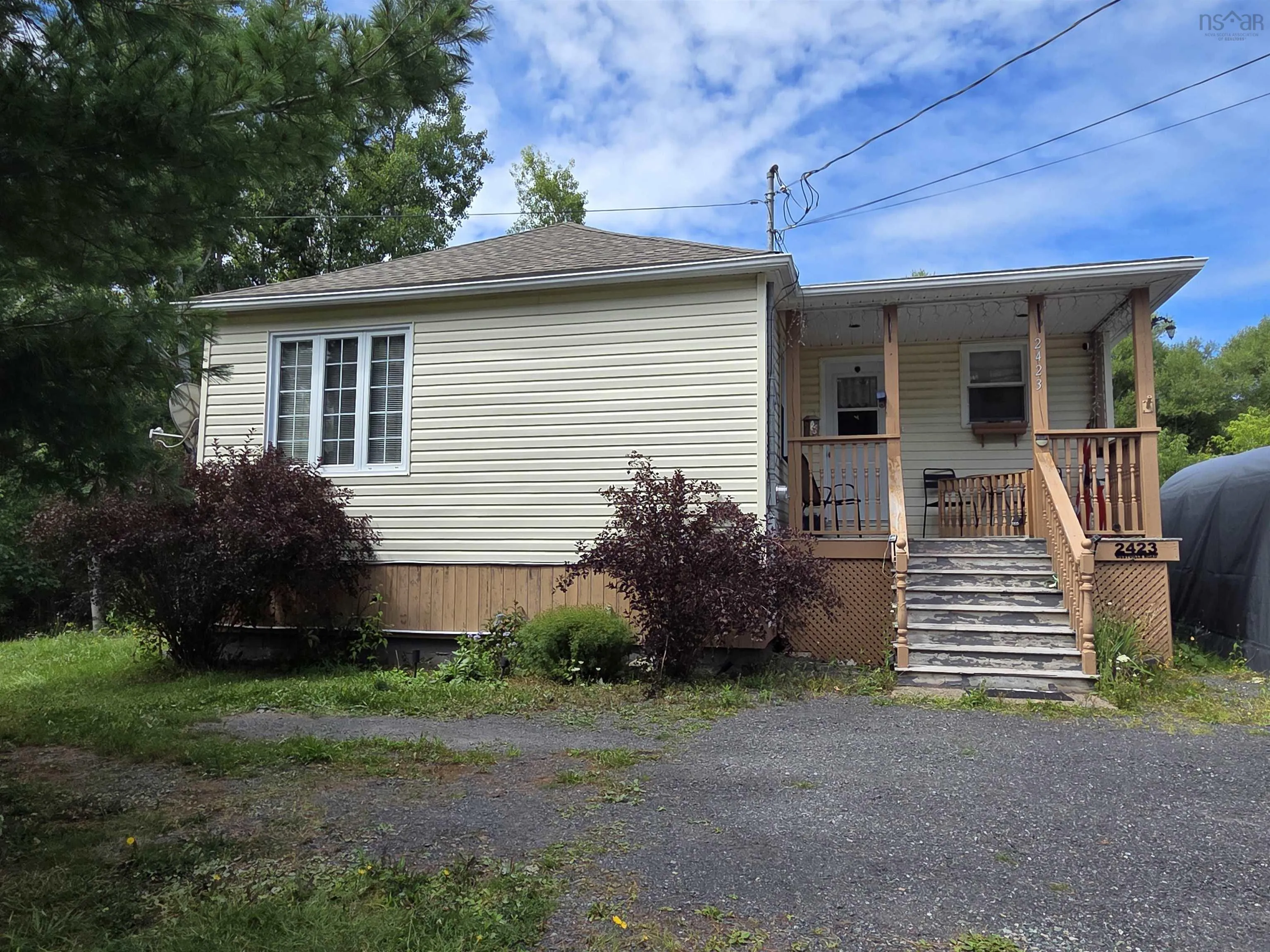 2423 Westville Road, Westville, NS B0K 2A0, 2 Bedrooms Bedrooms, ,2 BathroomsBathrooms,Residential,For Sale,Westville,202521197