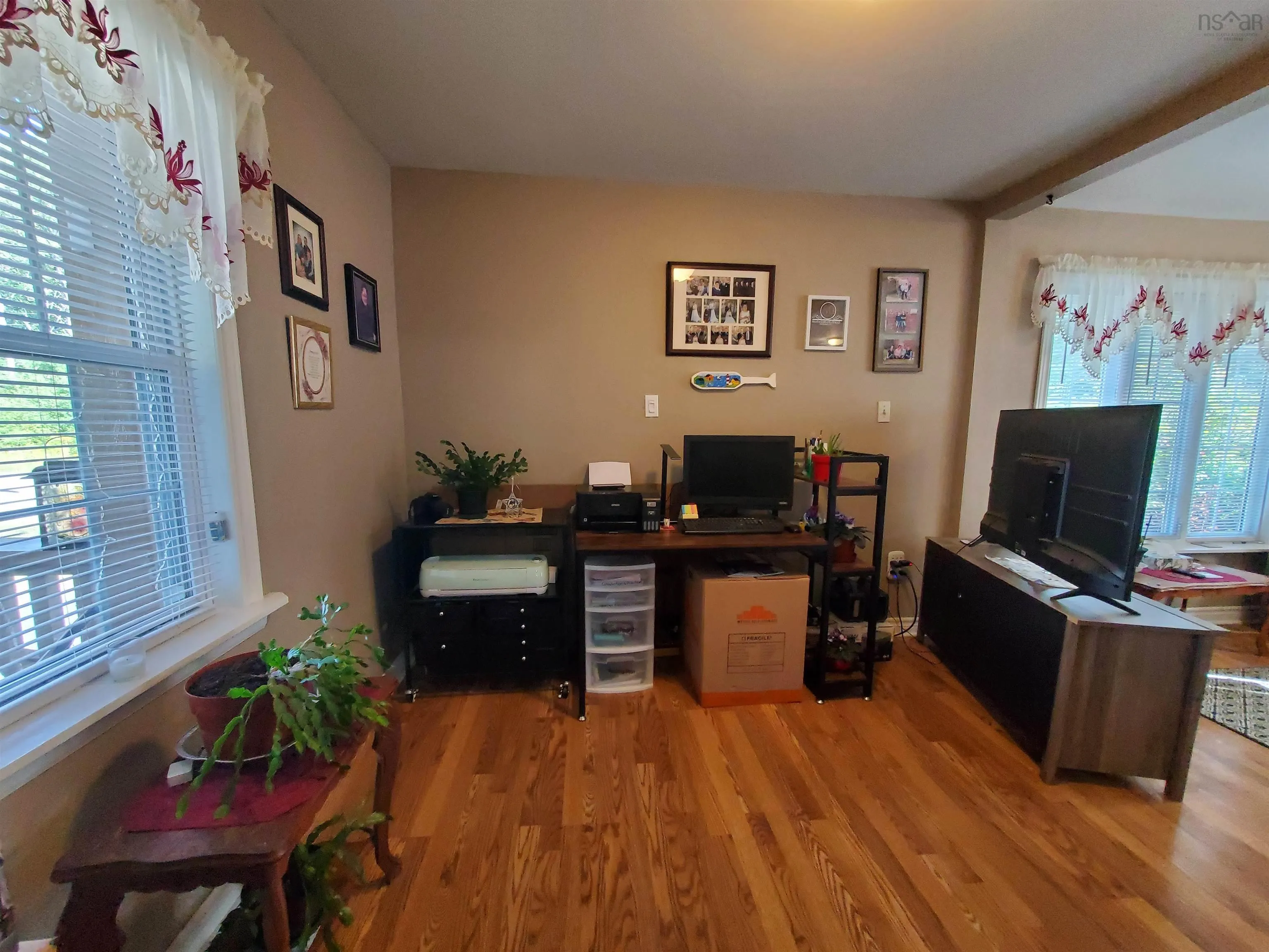 2423 Westville Road, Westville, NS B0K 2A0, 2 Bedrooms Bedrooms, ,2 BathroomsBathrooms,Residential,For Sale,Westville,202521197