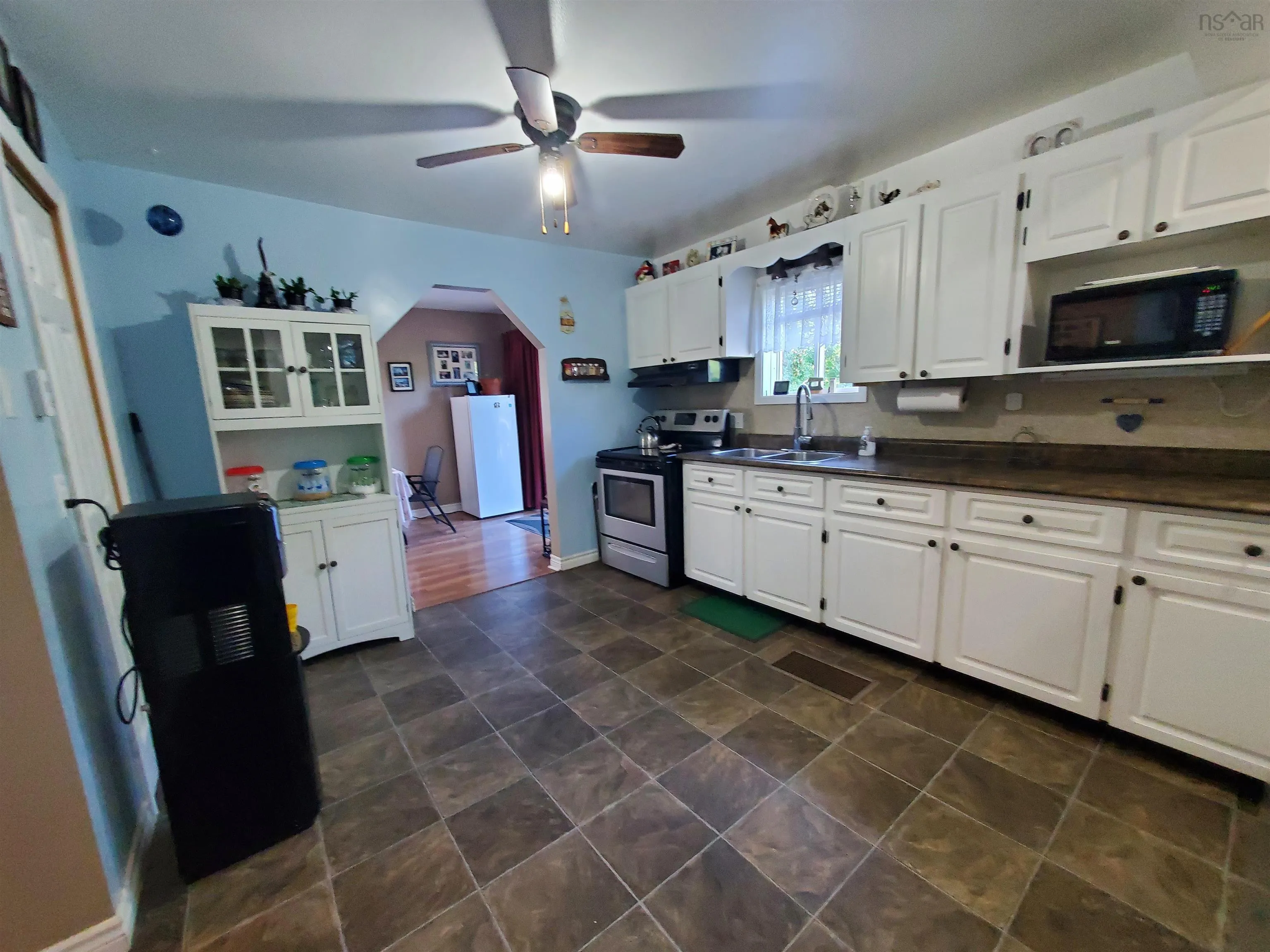 2423 Westville Road, Westville, NS B0K 2A0, 2 Bedrooms Bedrooms, ,2 BathroomsBathrooms,Residential,For Sale,Westville,202521197