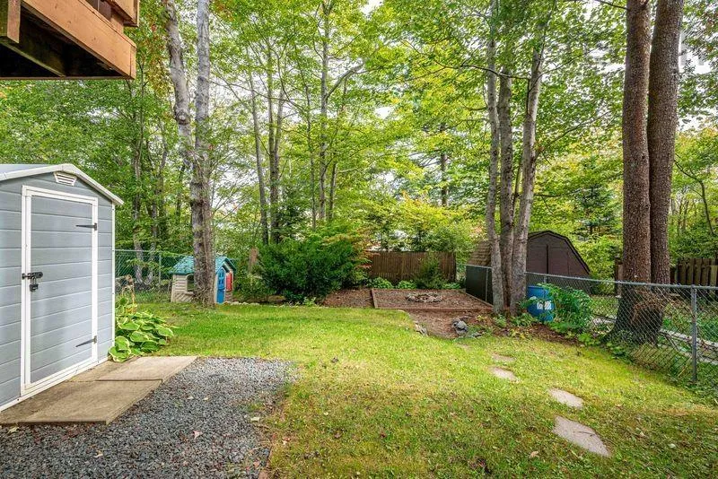 6 Valkyrie Crescent, Dartmouth, NS B2W 5B6, 3 Bedrooms Bedrooms, ,2 BathroomsBathrooms,Residential,For Sale,Valkyrie,202524830