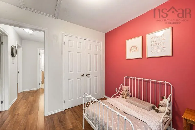 6 Valkyrie Crescent, Dartmouth, NS B2W 5B6, 3 Bedrooms Bedrooms, ,2 BathroomsBathrooms,Residential,For Sale,Valkyrie,202524830