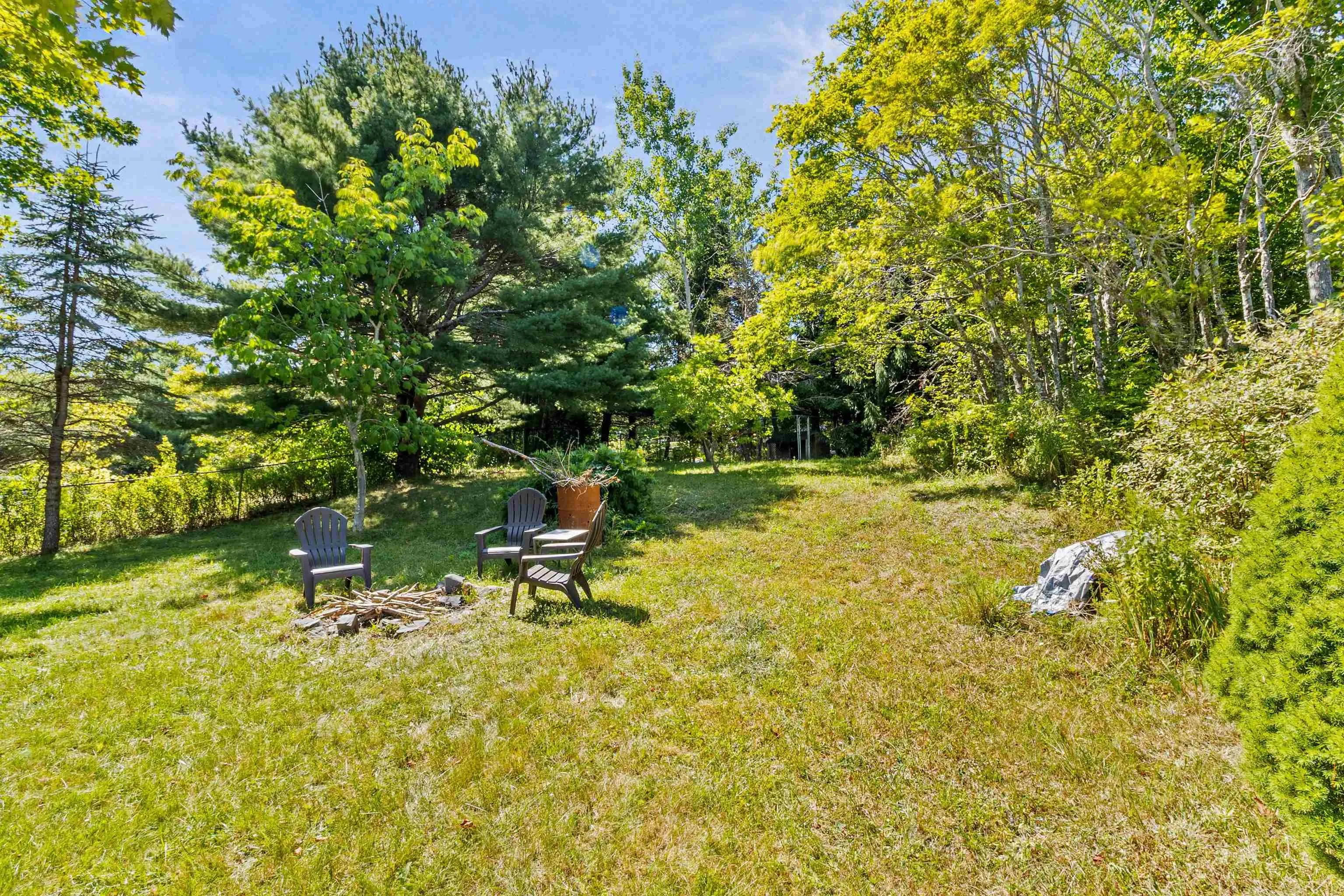 3131 Highway 7, Lake Echo, NS B3E 1B2, 3 Bedrooms Bedrooms, ,2 BathroomsBathrooms,Residential,For Sale,Highway 7,202519979