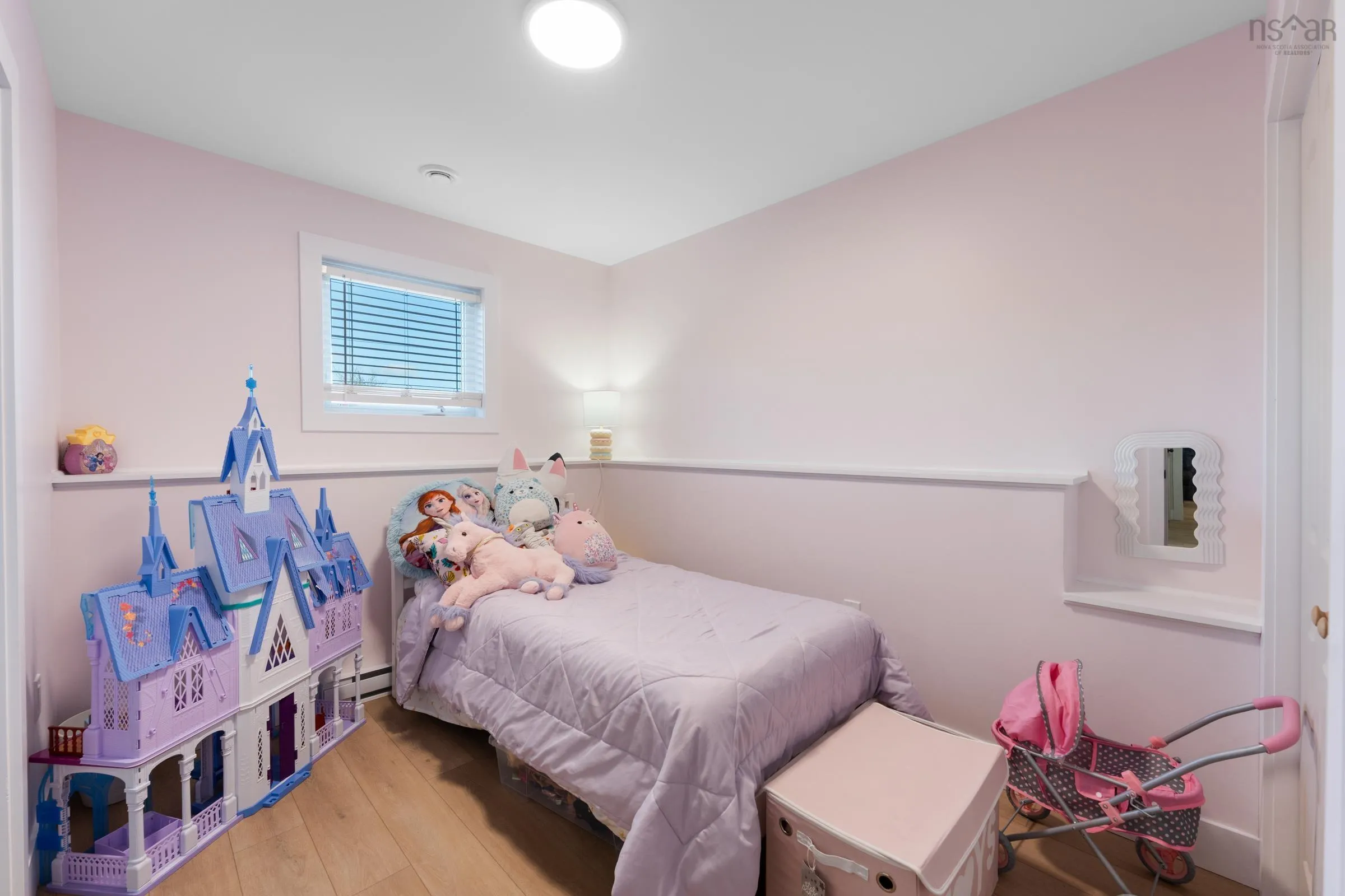 4 Acorn Lane, Kingston, NS B0P 1R0, 5 Bedrooms Bedrooms, ,2 BathroomsBathrooms,Residential,For Sale,Acorn,202525598