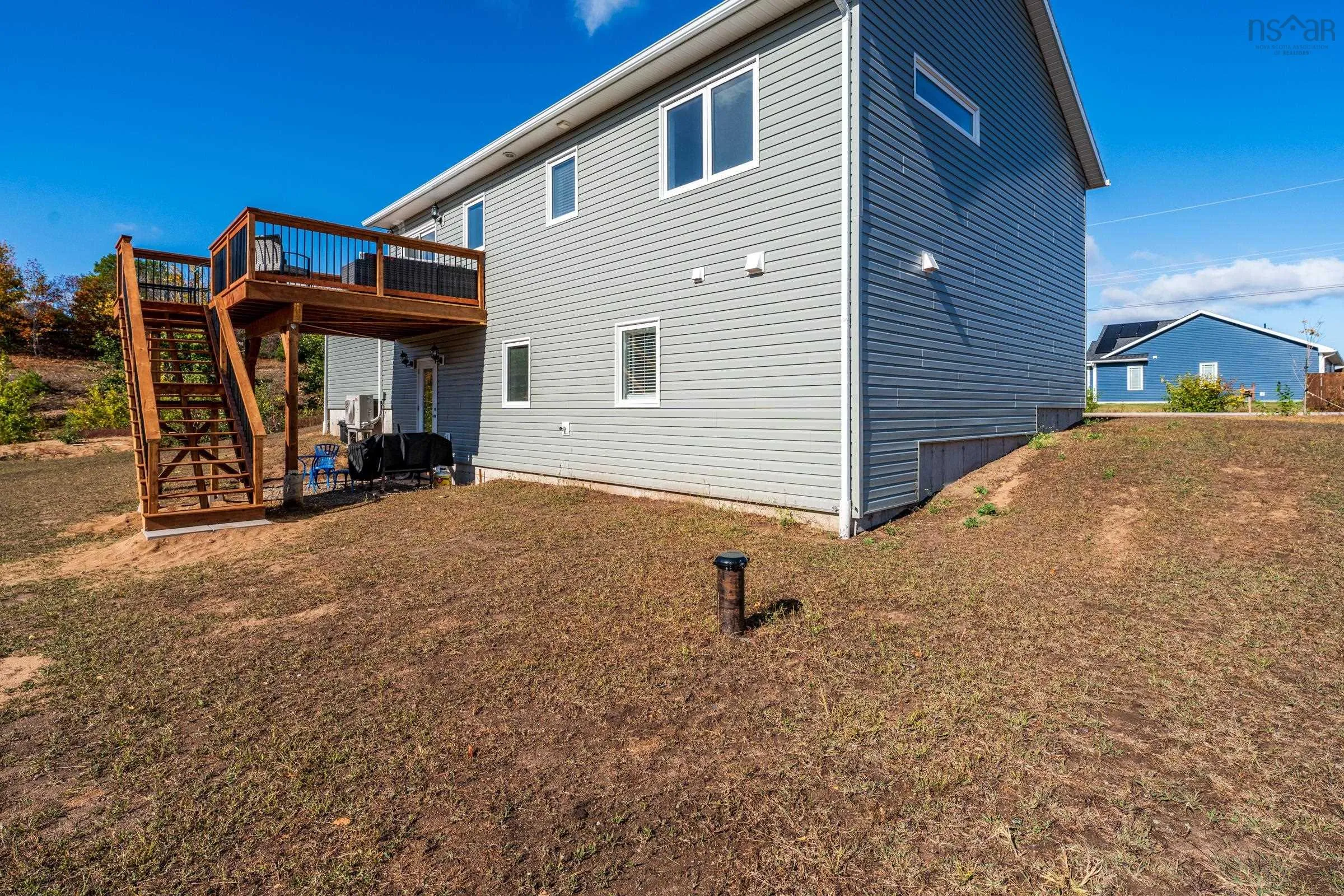 4 Acorn Lane, Kingston, NS B0P 1R0, 5 Bedrooms Bedrooms, ,2 BathroomsBathrooms,Residential,For Sale,Acorn,202525598