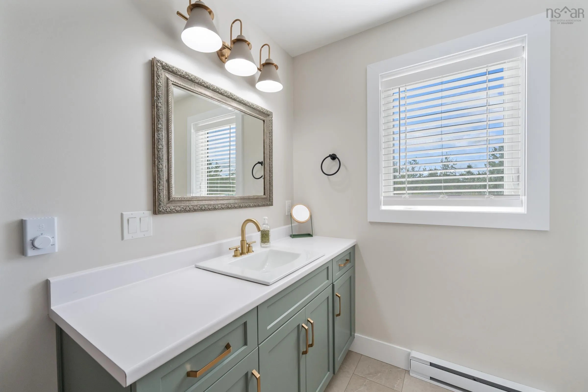 4 Acorn Lane, Kingston, NS B0P 1R0, 5 Bedrooms Bedrooms, ,2 BathroomsBathrooms,Residential,For Sale,Acorn,202525598