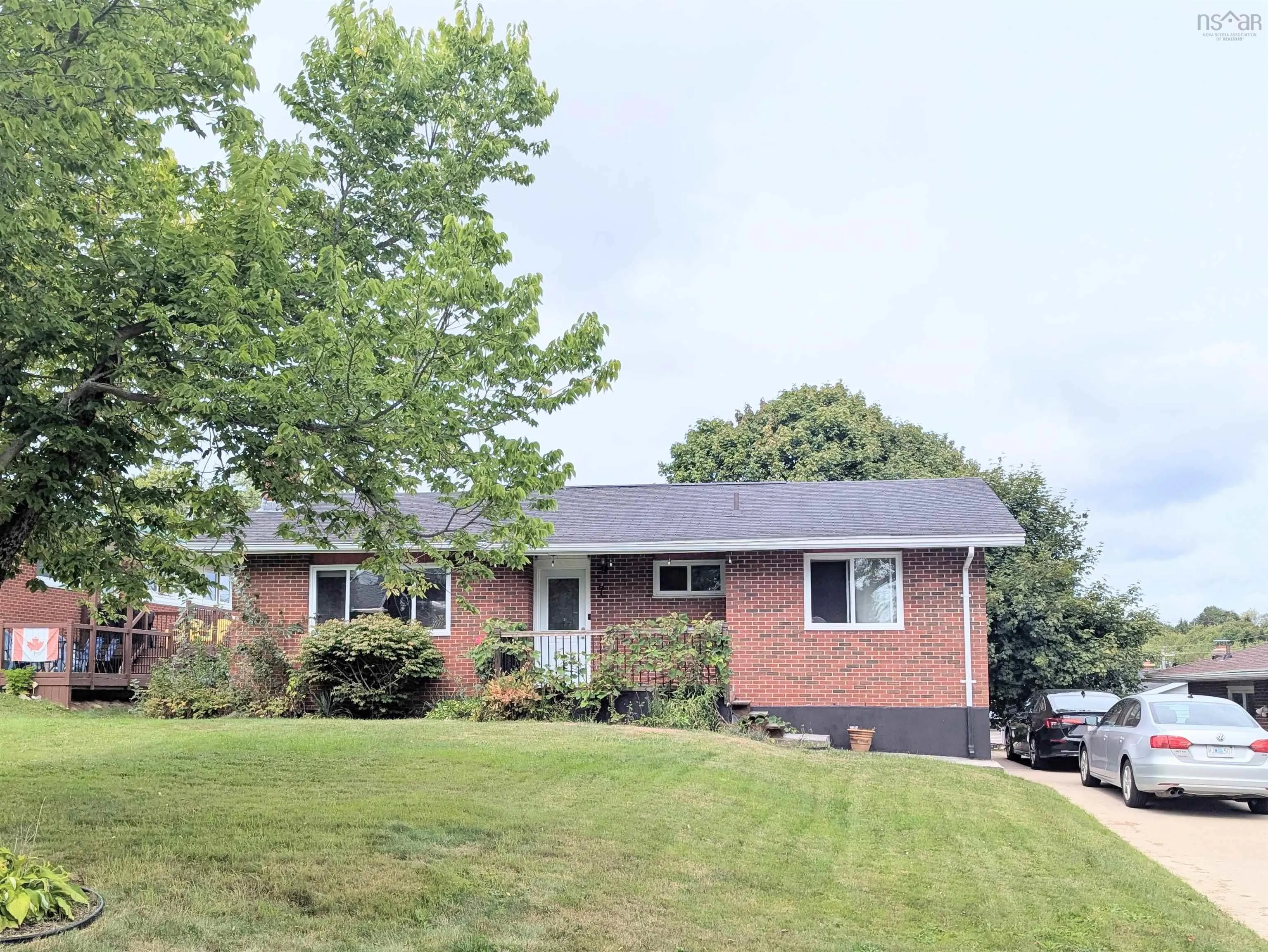 7 Muriel Avenue, Dartmouth, NS B2W 2E4, 3 Bedrooms Bedrooms, ,2 BathroomsBathrooms,Residential,For Sale,Muriel,202523165