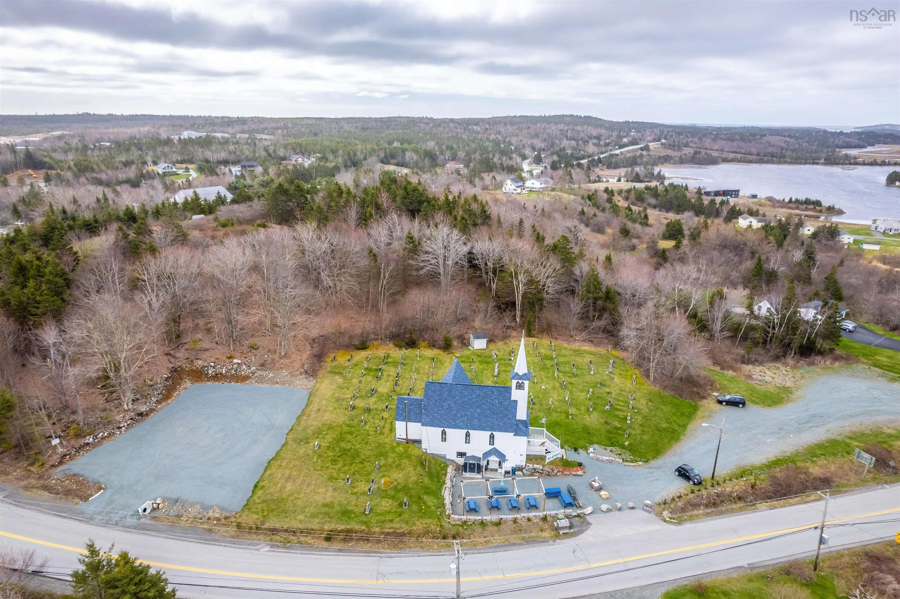 40 East Chezzetcook Road, Head Of Chezzetcook Ns B0j 2l0, ,2 BathroomsBathrooms,Residential,For Sale,East Chezzetcook,202503585
