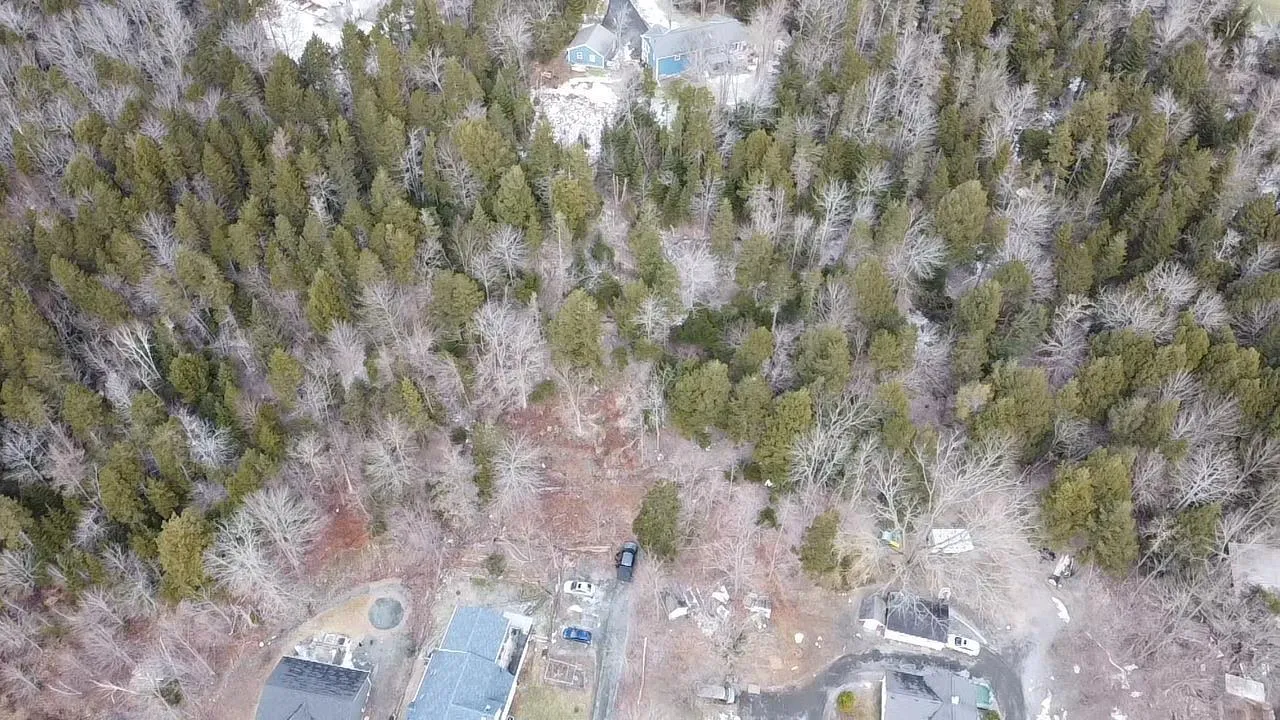 974 Fall River Road, Fall River Ns B2t 1e9, ,Land,For Sale,Fall River,202504974