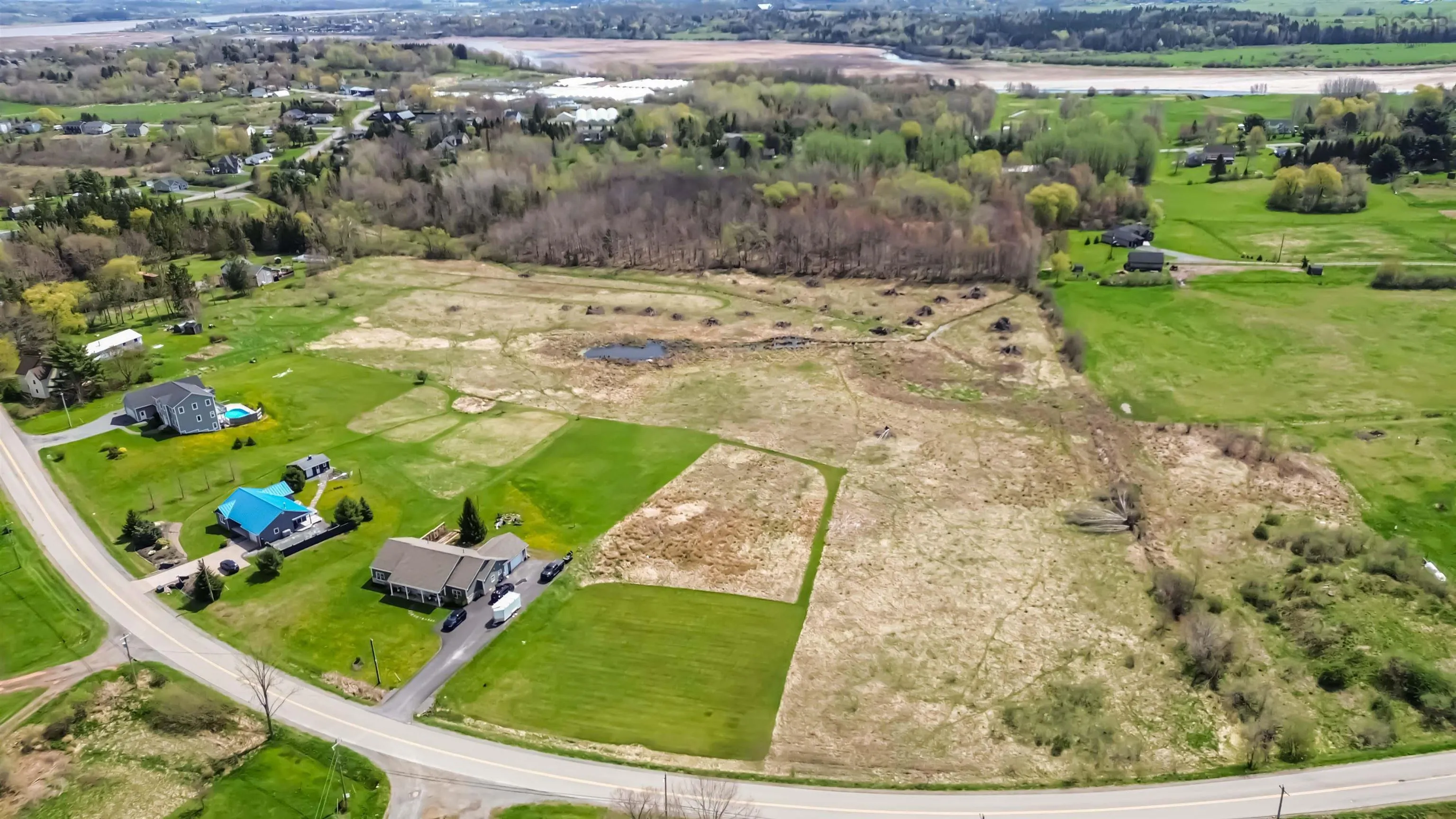 11 Acres - Falmouth Dyke Road, Falmouth, NS B0P 1P0, ,Land,For Sale,11 Acres - Falmouth Dyke,202512785
