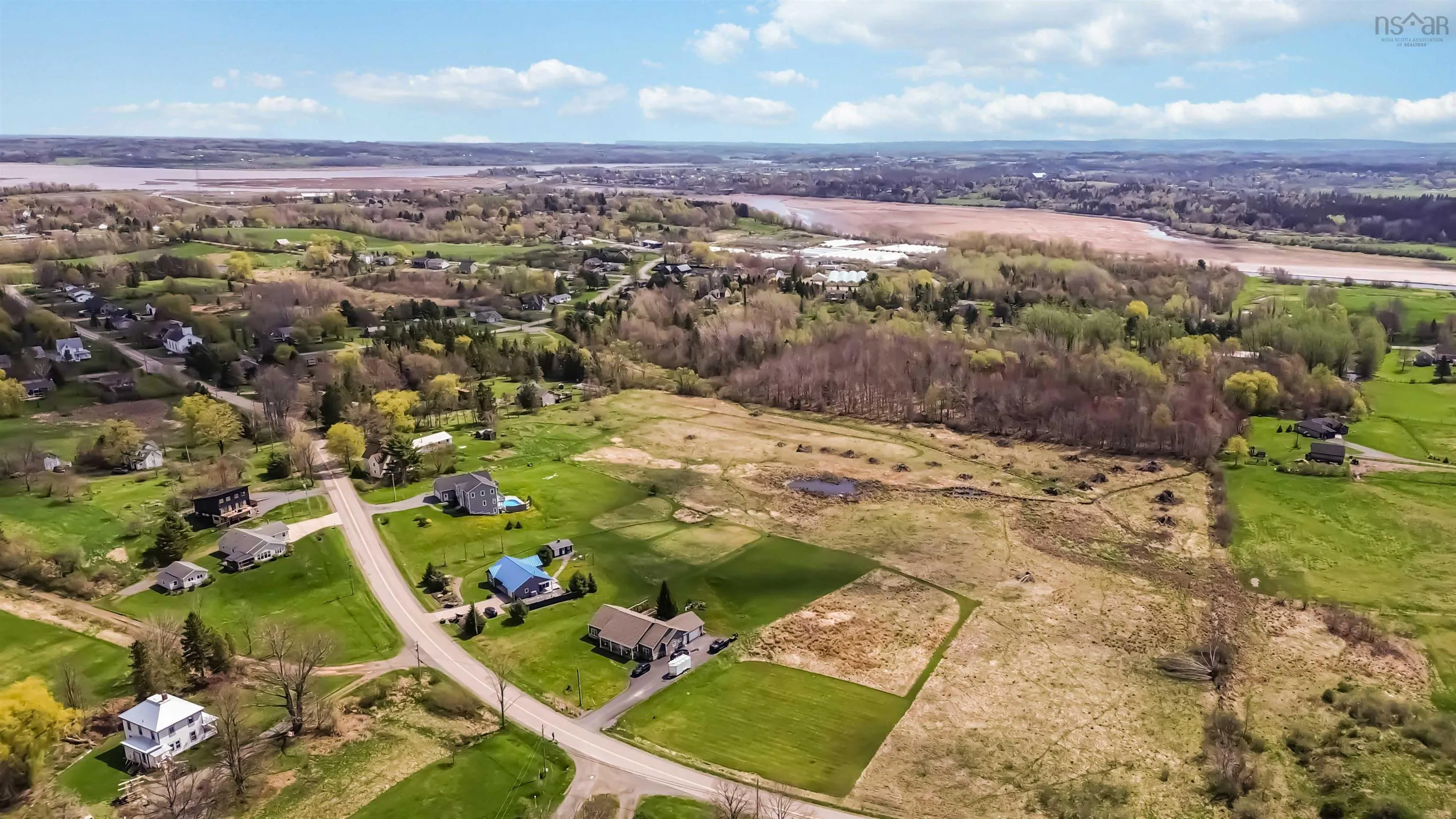 11 Acres - Falmouth Dyke Road, Falmouth, NS B0P 1P0, ,Land,For Sale,11 Acres - Falmouth Dyke,202512785