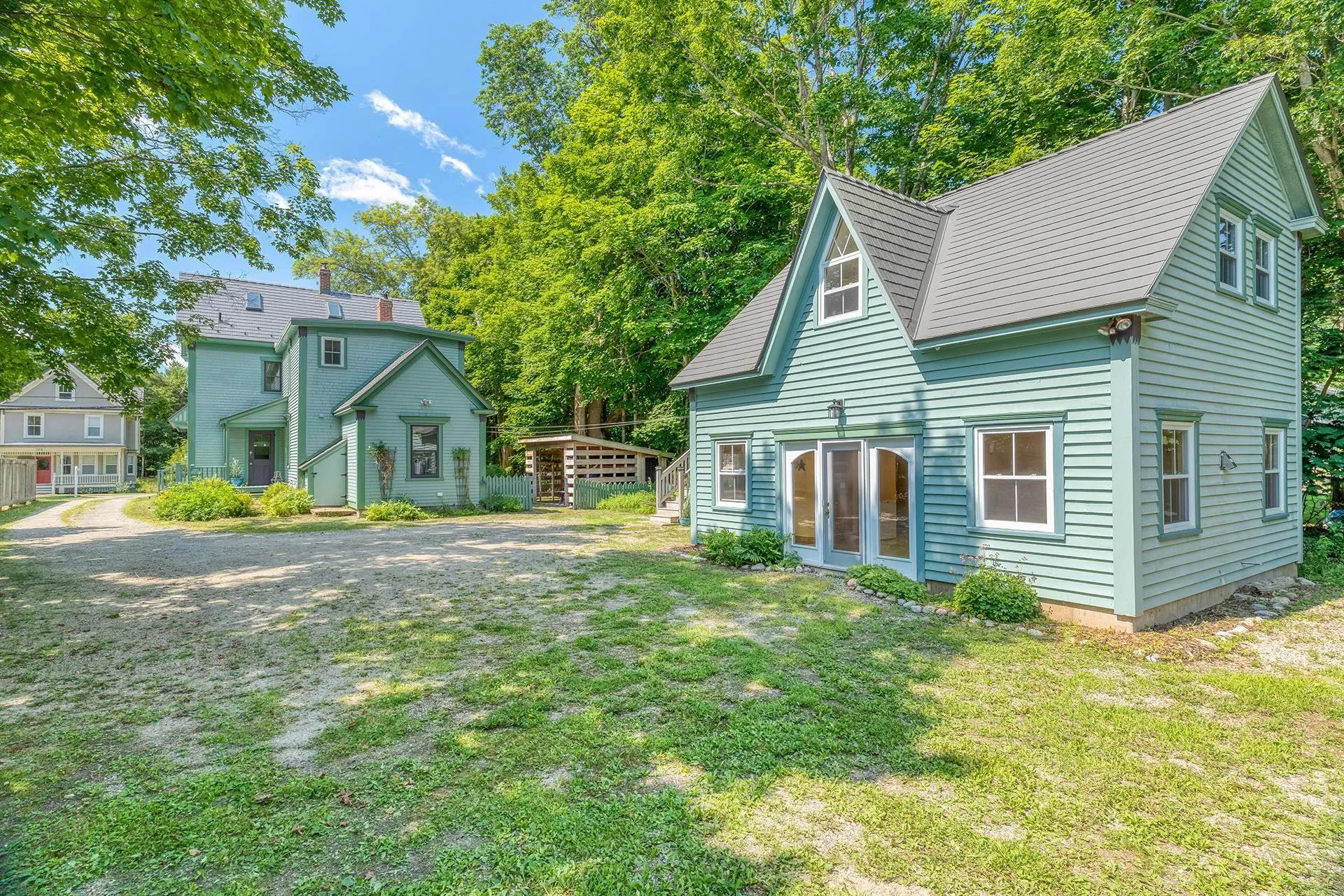 389 Main Street, Mahone Bay Ns B0j 2e0, 5 Bedrooms Bedrooms, ,7 BathroomsBathrooms,Residential,For Sale,Main,202410972