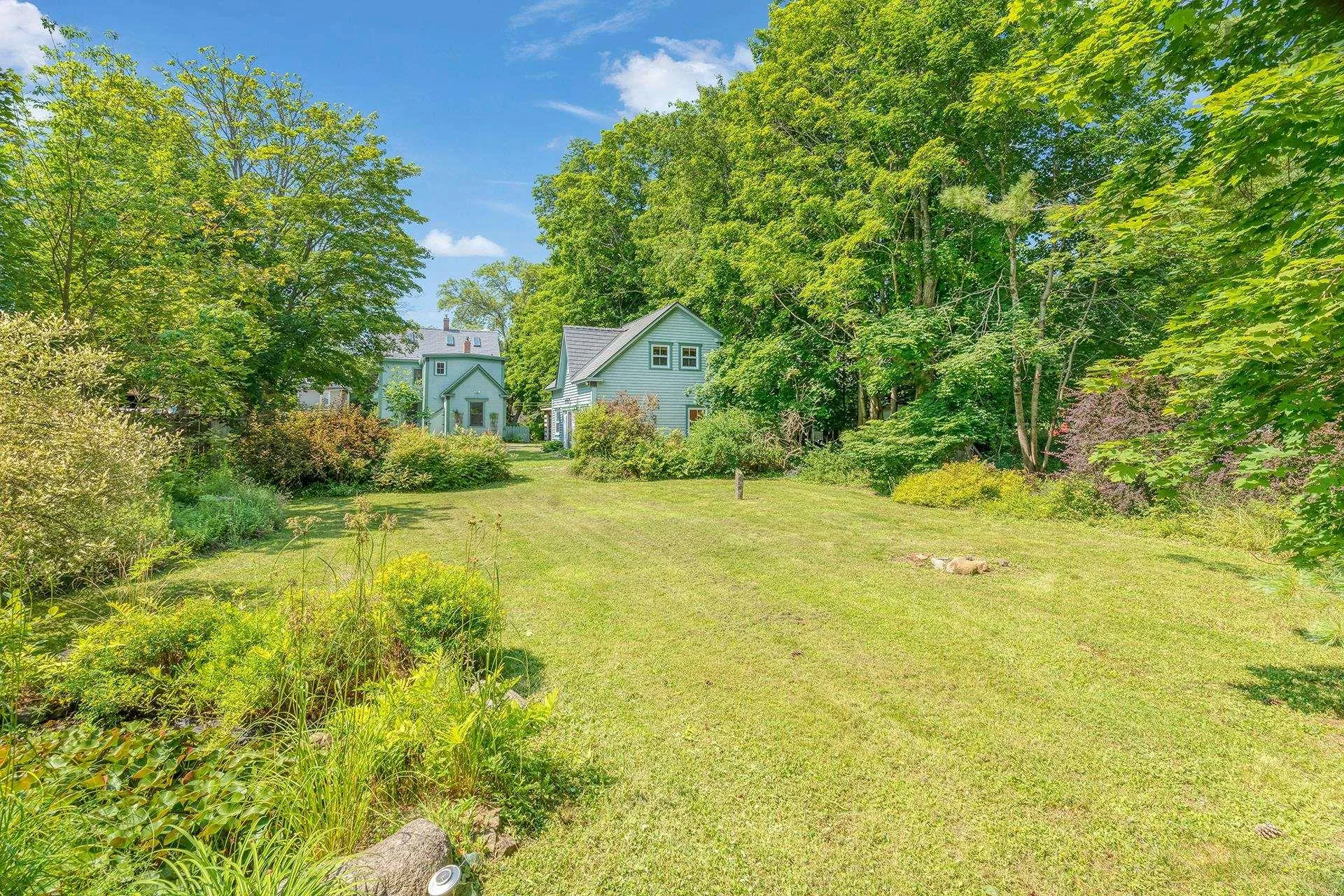 389 Main Street, Mahone Bay Ns B0j 2e0, 5 Bedrooms Bedrooms, ,7 BathroomsBathrooms,Residential,For Sale,Main,202410972