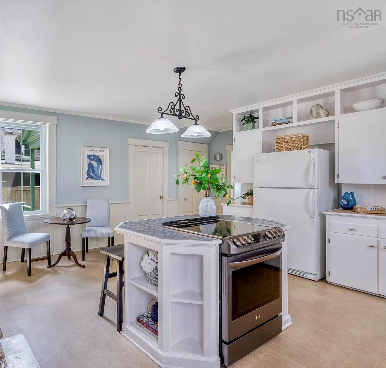 389 Main Street, Mahone Bay Ns B0j 2e0, 5 Bedrooms Bedrooms, ,7 BathroomsBathrooms,Residential,For Sale,Main,202410972