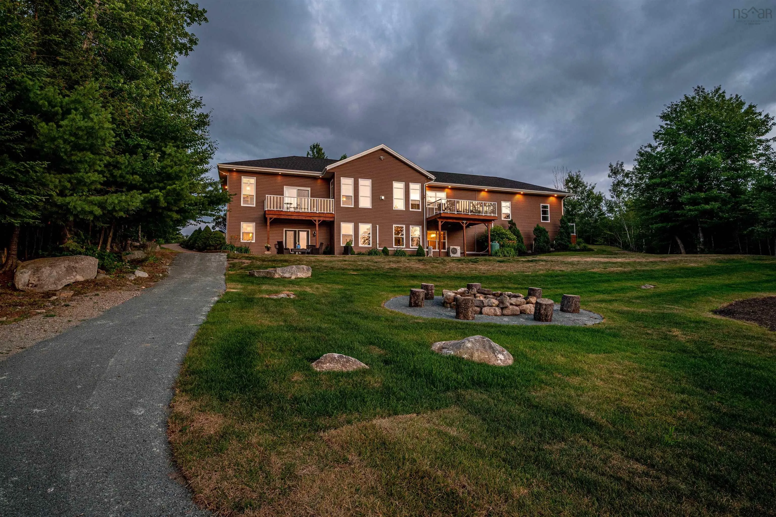 189 Fisher Drive, Hammonds Plains, NS B4B 1W9, 4 Bedrooms Bedrooms, ,5 BathroomsBathrooms,Residential,For Sale,Fisher,202519923