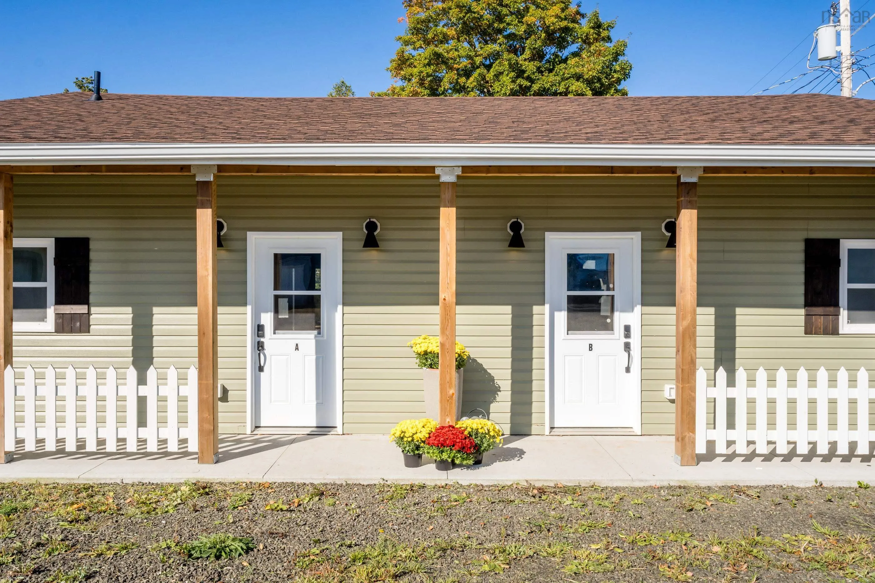 17 Mckenna Street, Bridgetown, NS B0S 1C0, ,Residential Income,For Sale,Mckenna,202523132