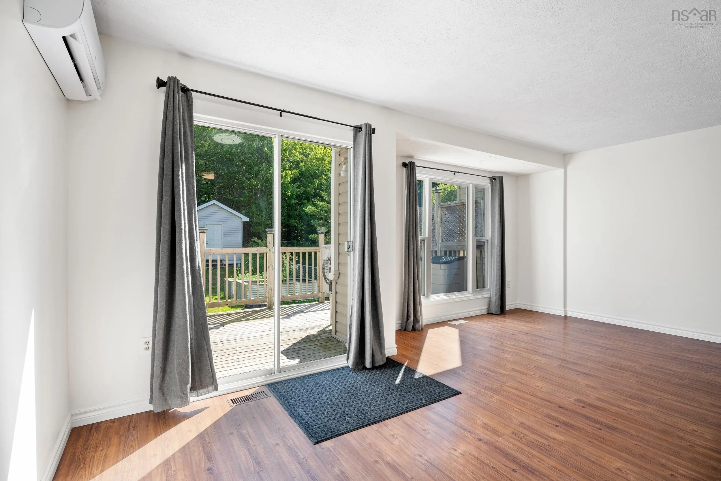 37 Circassion Drive, Dartmouth, NS B2W 4R2, 3 Bedrooms Bedrooms, ,1 BathroomBathrooms,Residential,For Sale,Circassion,202520570