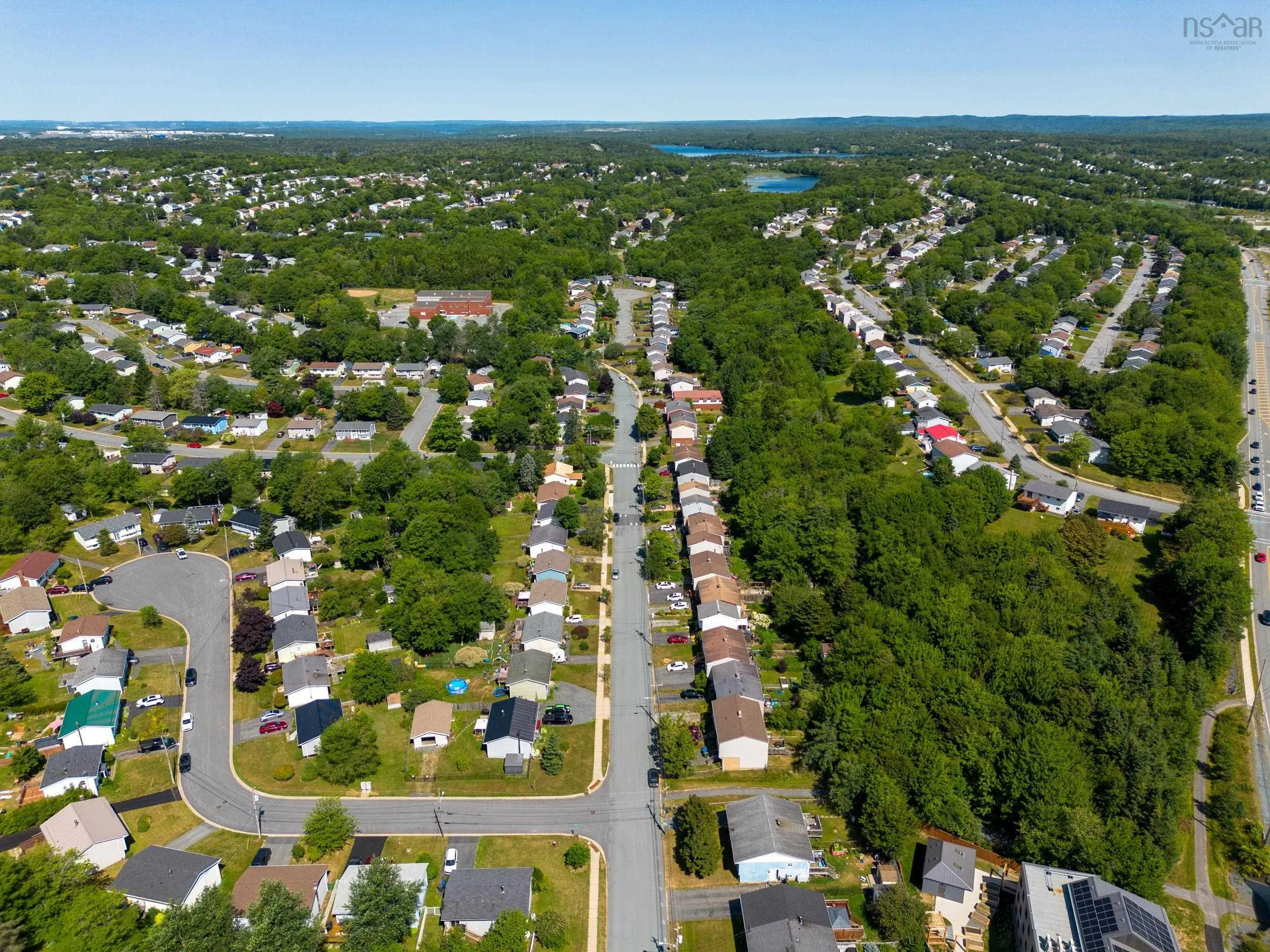 37 Circassion Drive, Dartmouth, NS B2W 4R2, 3 Bedrooms Bedrooms, ,1 BathroomBathrooms,Residential,For Sale,Circassion,202520570