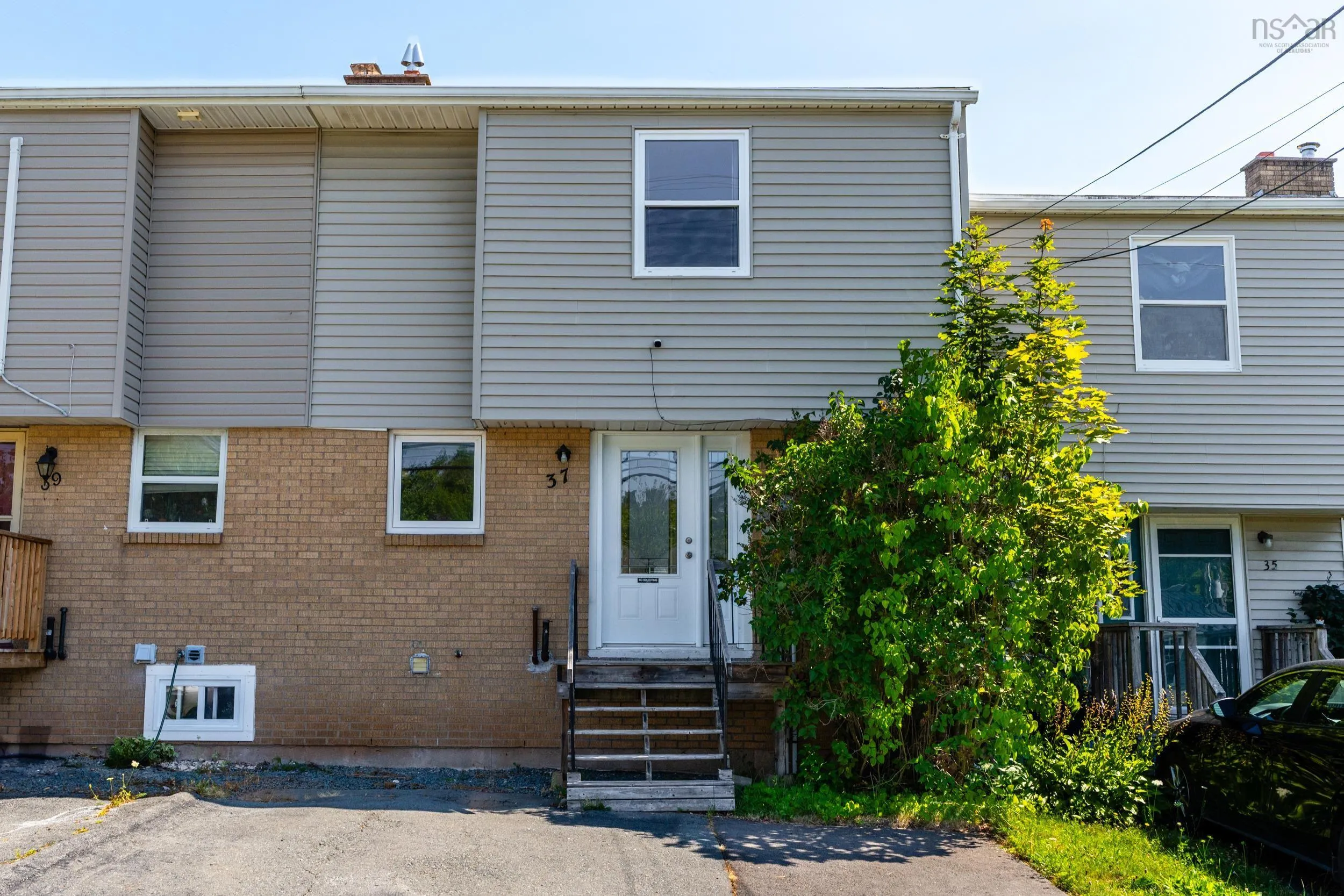 37 Circassion Drive, Dartmouth, NS B2W 4R2, 3 Bedrooms Bedrooms, ,1 BathroomBathrooms,Residential,For Sale,Circassion,202520570