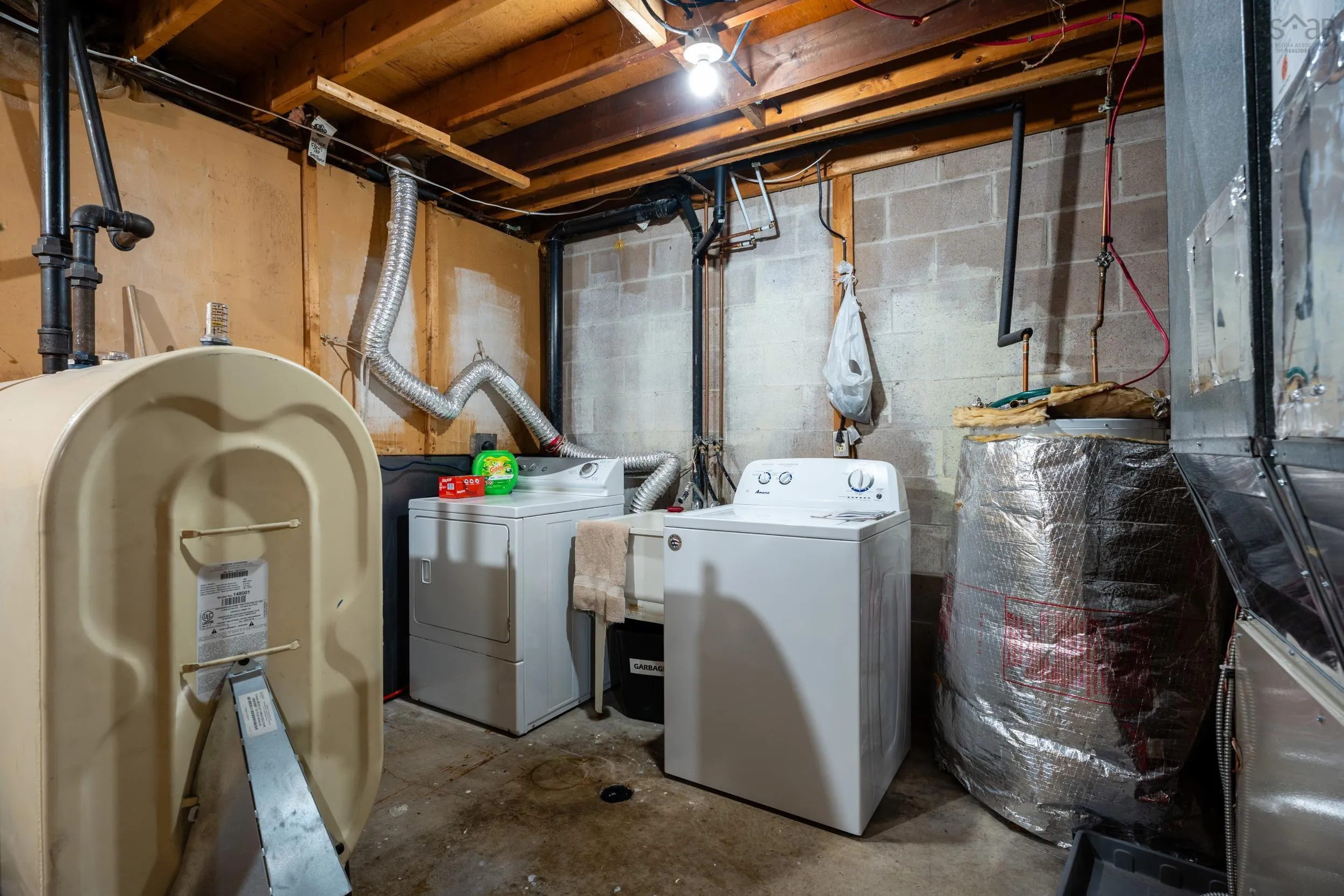 37 Circassion Drive, Dartmouth, NS B2W 4R2, 3 Bedrooms Bedrooms, ,1 BathroomBathrooms,Residential,For Sale,Circassion,202520570